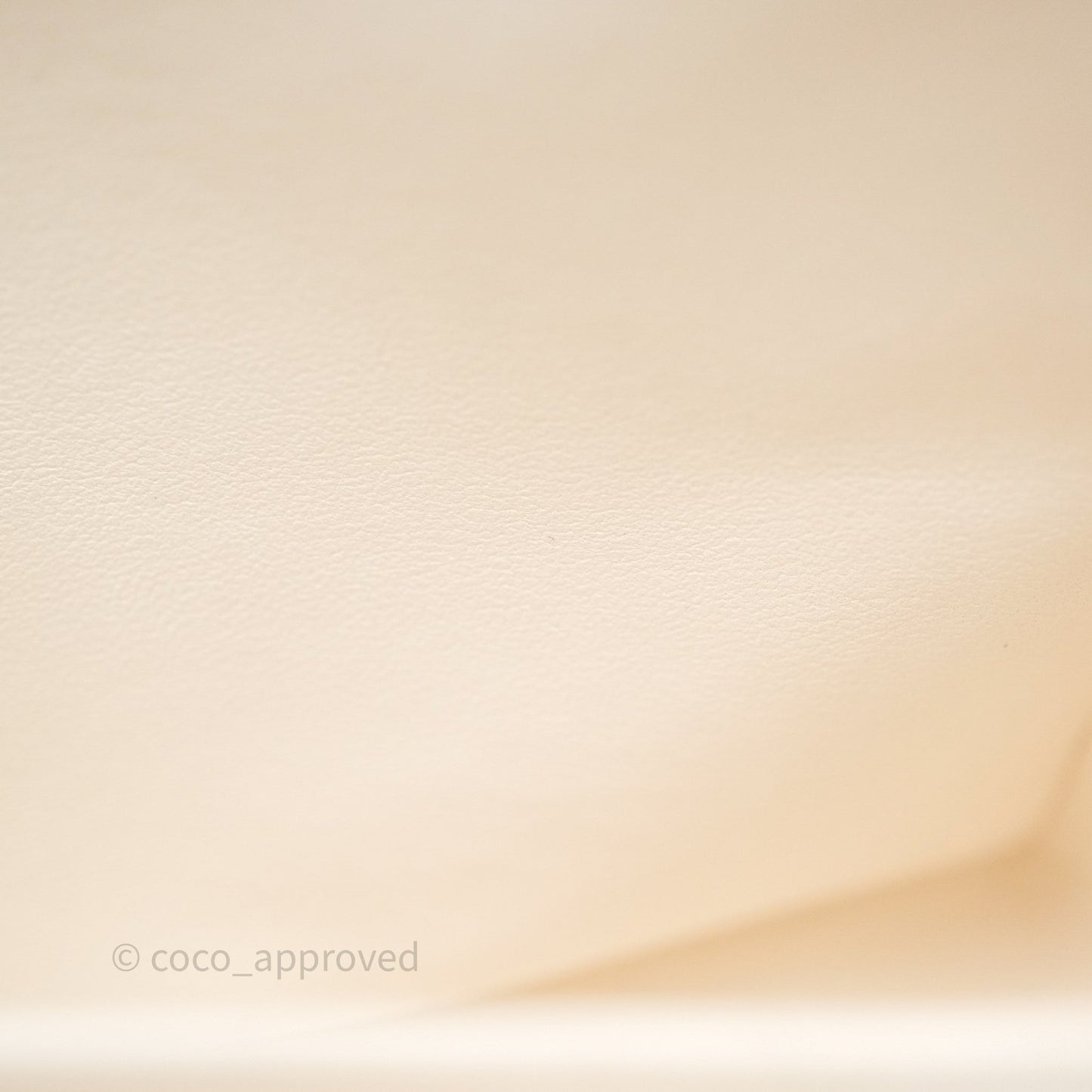Chanel S/M Small Classic Flap Quilted Ivory White Caviar Gold Hardware