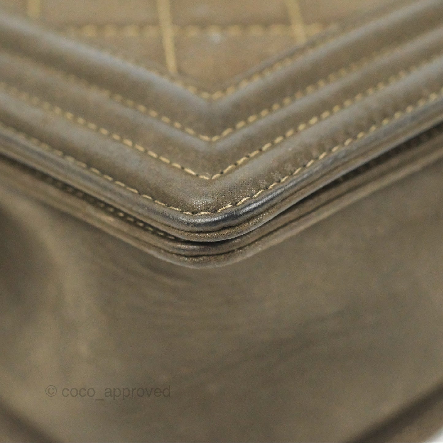 Chanel Quilted Medium Boy Dark Green Calfskin Ruthenium Hardware