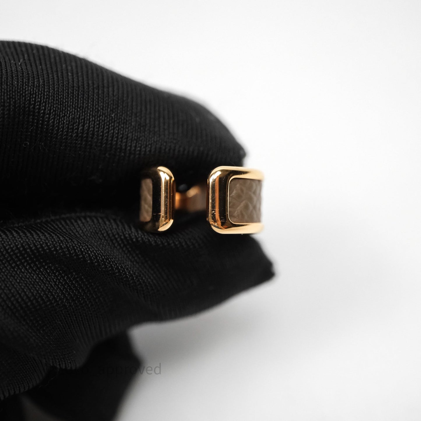 Hermes Olympe Ear Cuff Small Model Etoupe 18 Epsom Rose Gold Hardware