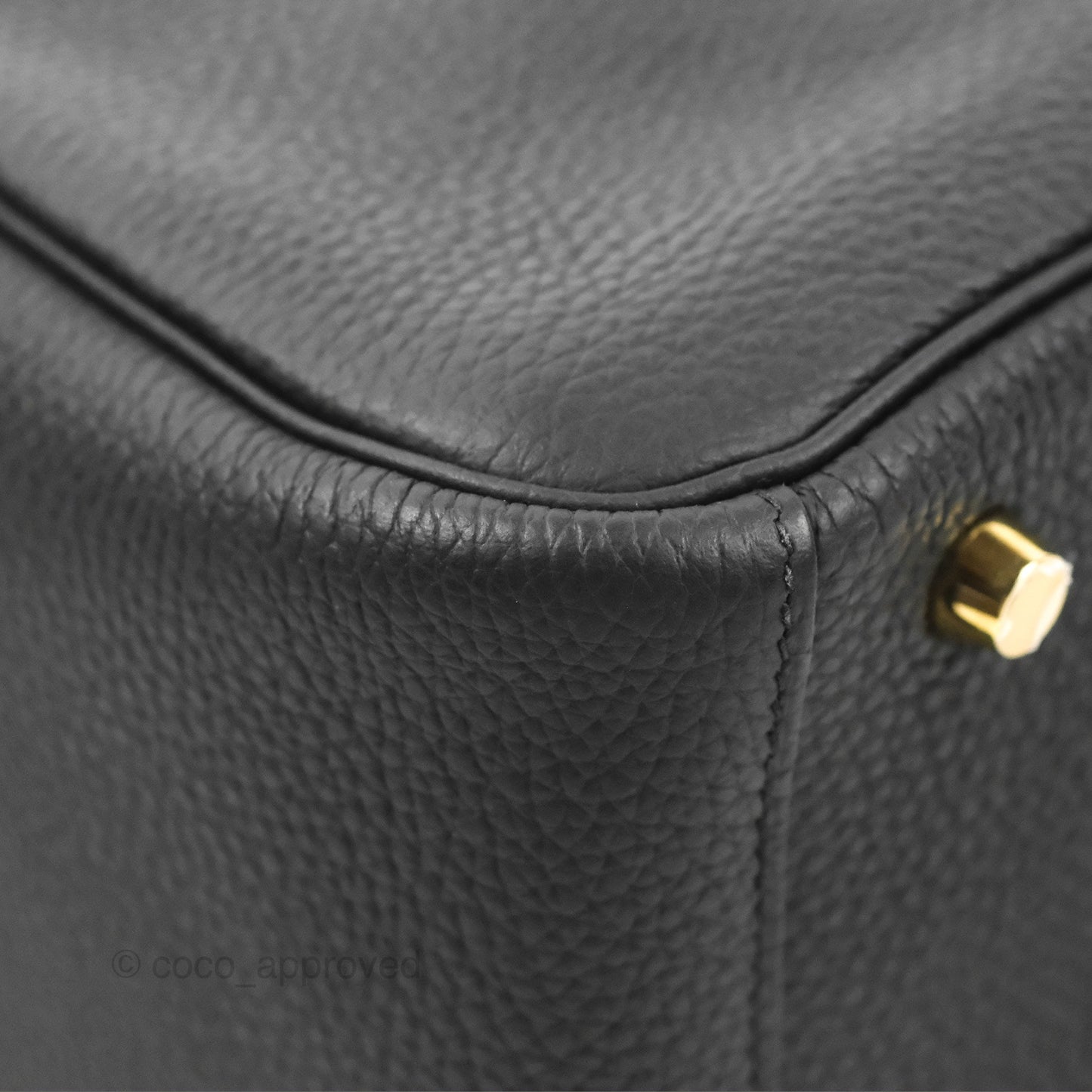 Hermès Lindy 26 Black Taurillion Clemence Gold Hardware