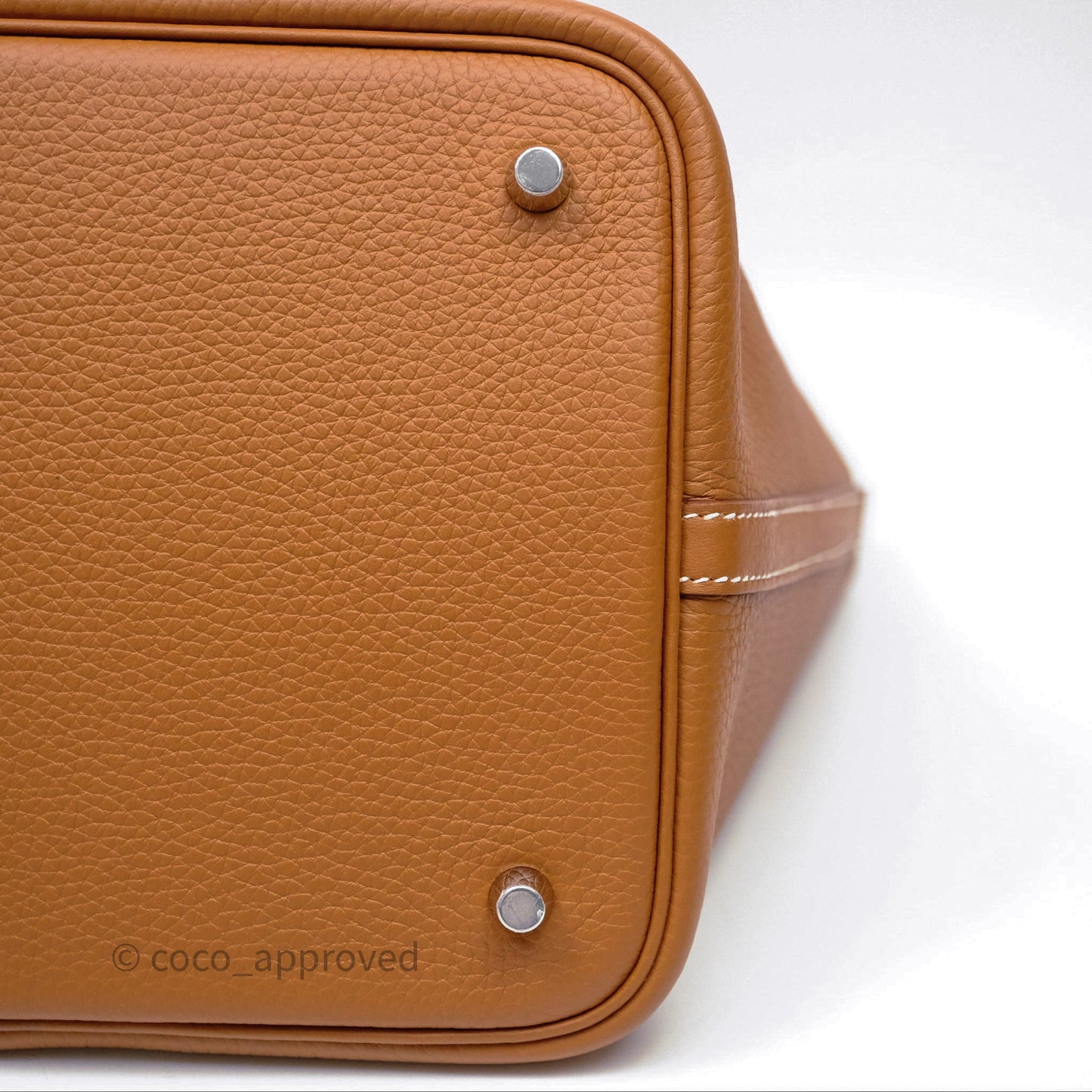 Hermès Picotin 22 Gold Clemence Palladium Hardware