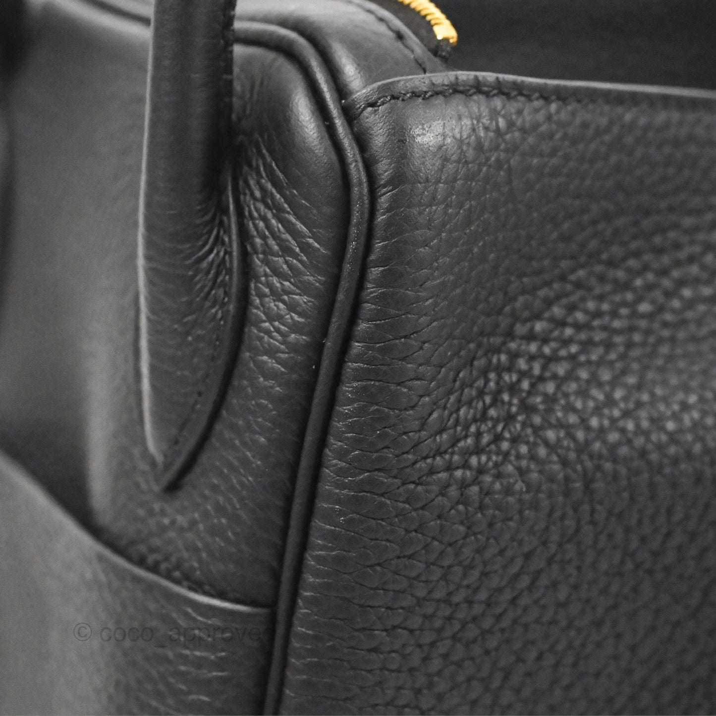 Hermès Lindy 26 Black Taurillion Clemence Gold Hardware