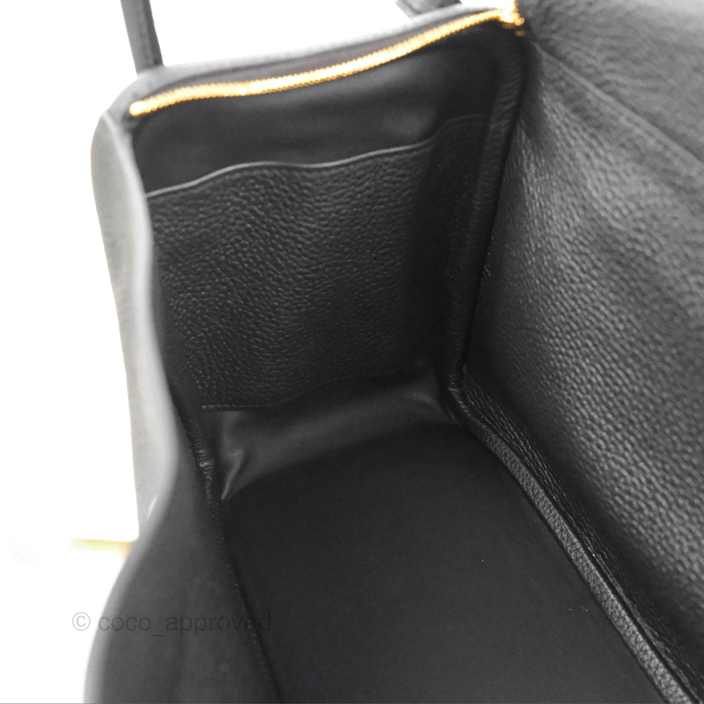 Hermès Lindy 26 Black Taurillion Clemence Gold Hardware