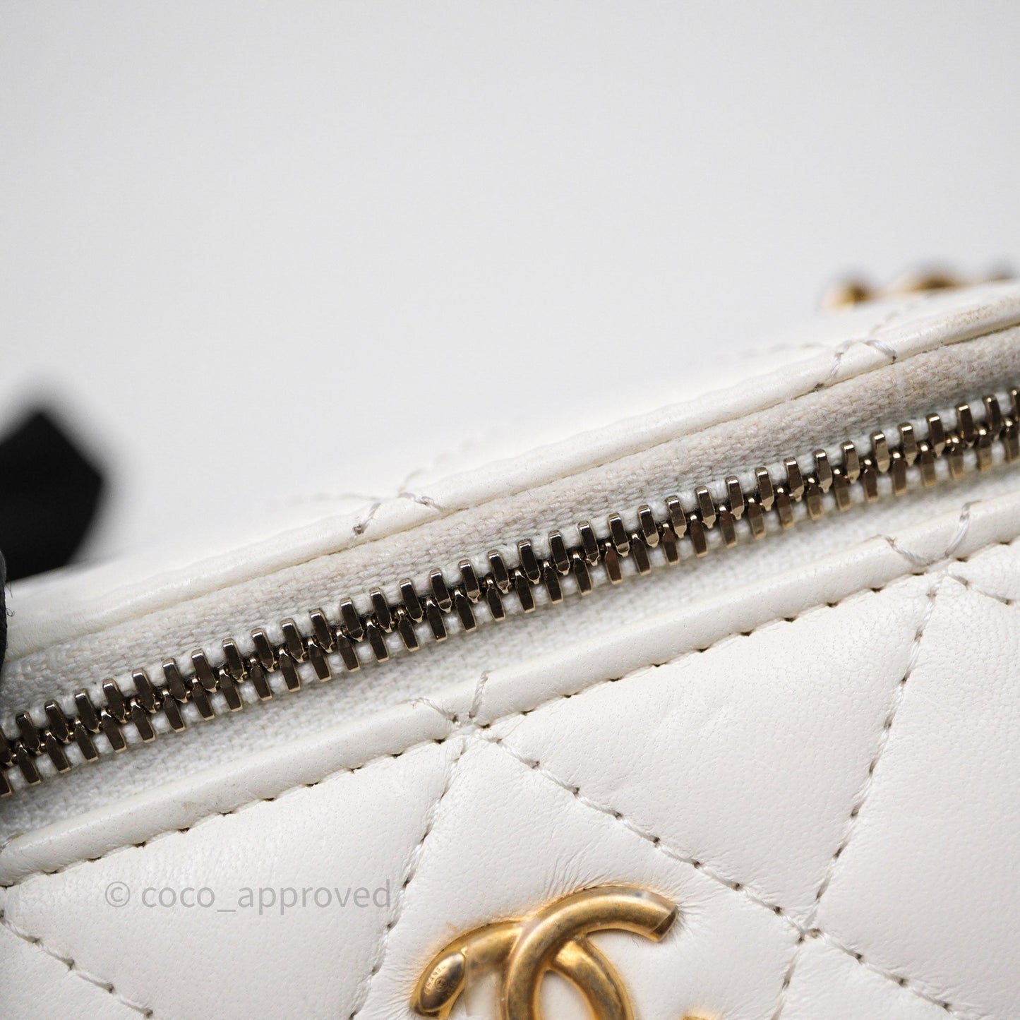 Chanel Mini Pearl Crush Vanity With Chain White Aged Gold Hardware
