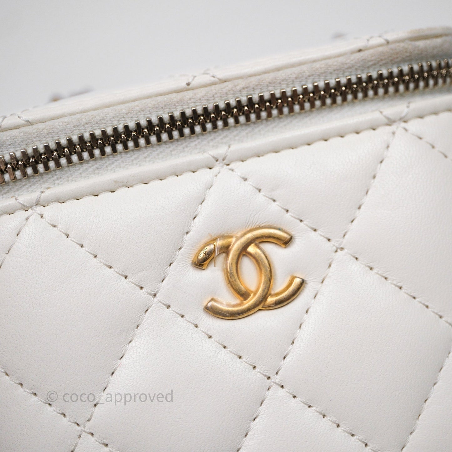 Chanel Mini Pearl Crush Vanity With Chain White Aged Gold Hardware