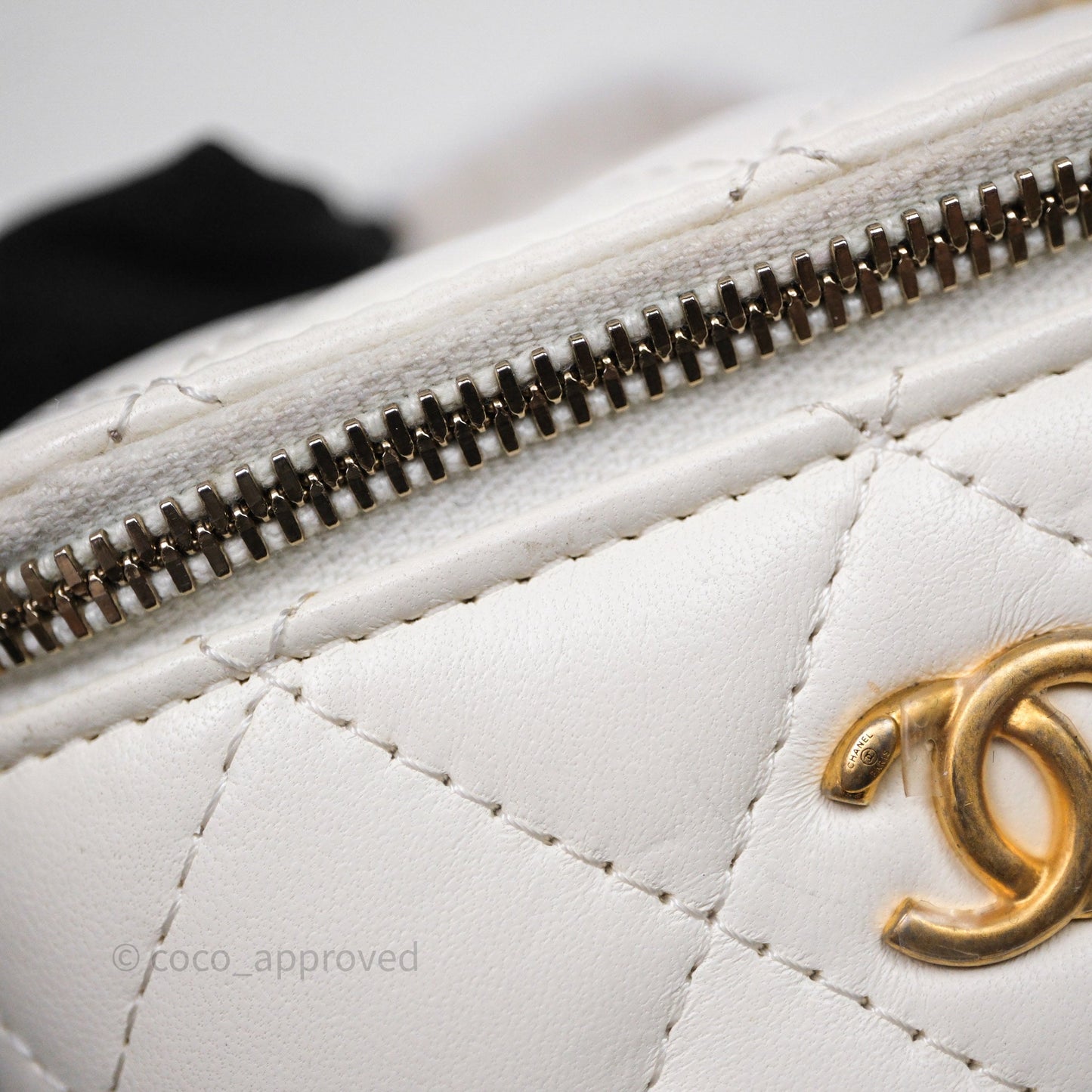 Chanel Mini Pearl Crush Vanity With Chain White Aged Gold Hardware