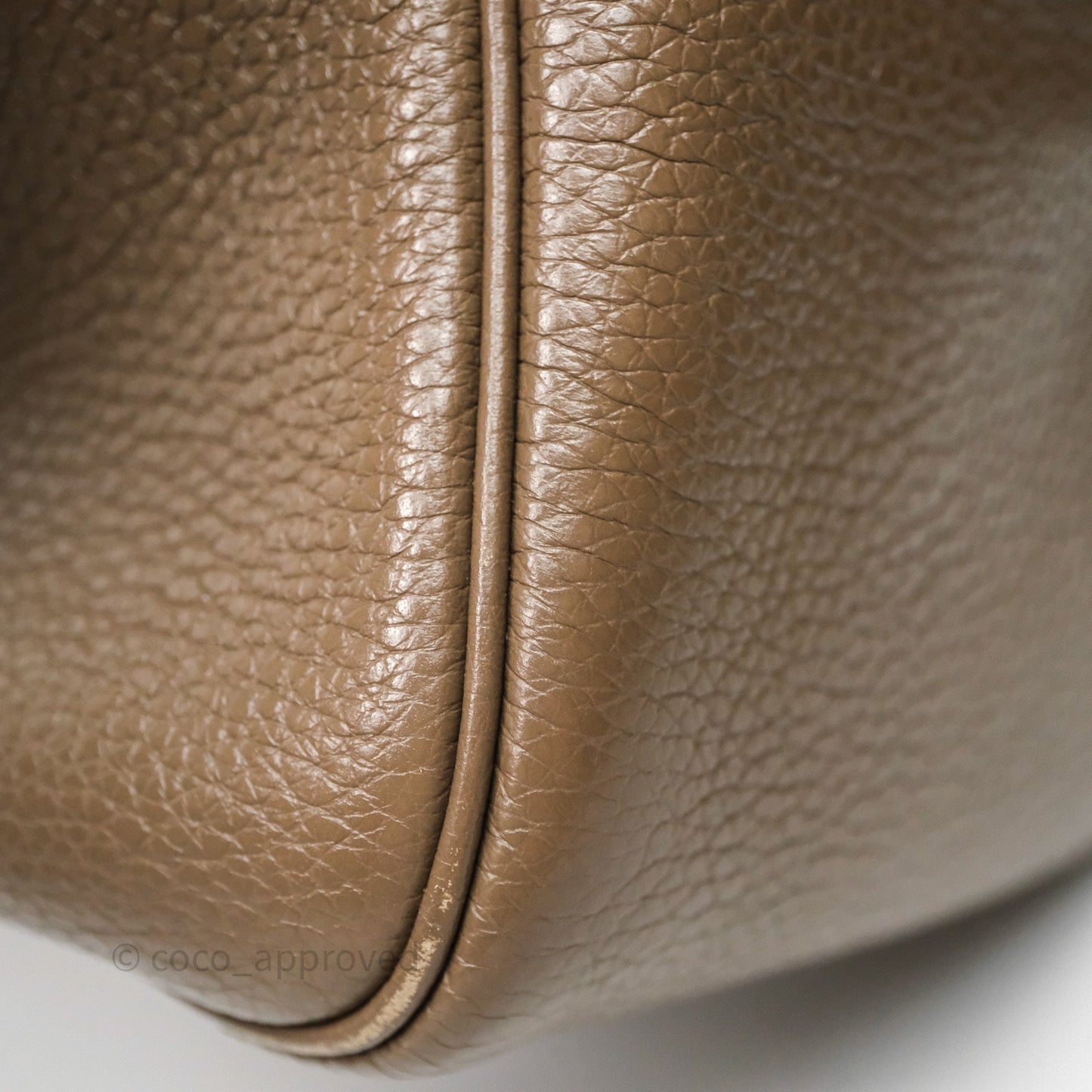 Hermès Lindy 26 Etoupe 18 Clemence Palladium Hardware