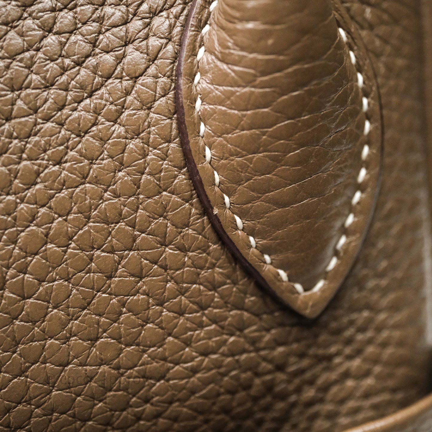Hermès Lindy 26 Etoupe 18 Clemence Palladium Hardware