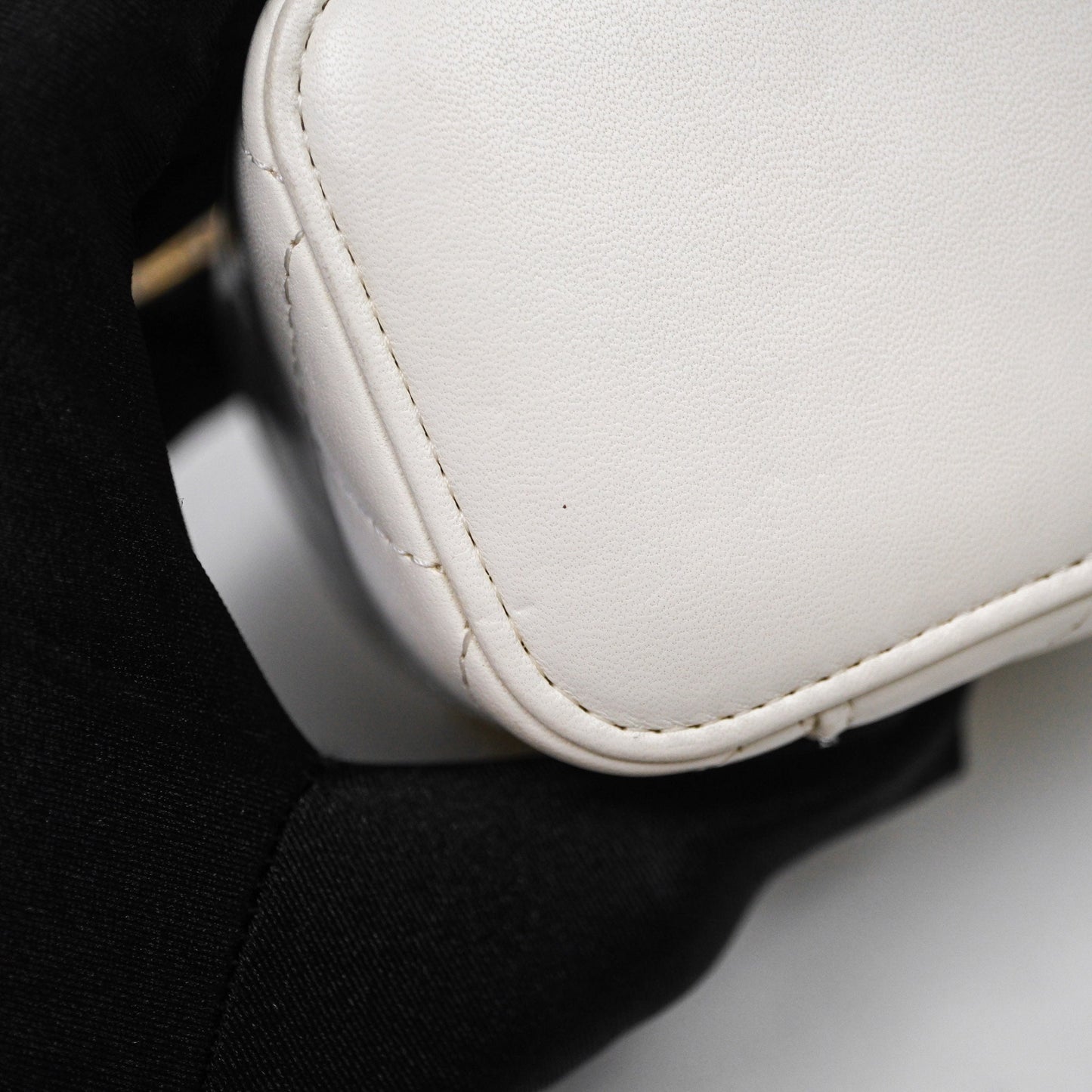 Chanel Mini Pearl Crush Vanity With Chain White Aged Gold Hardware
