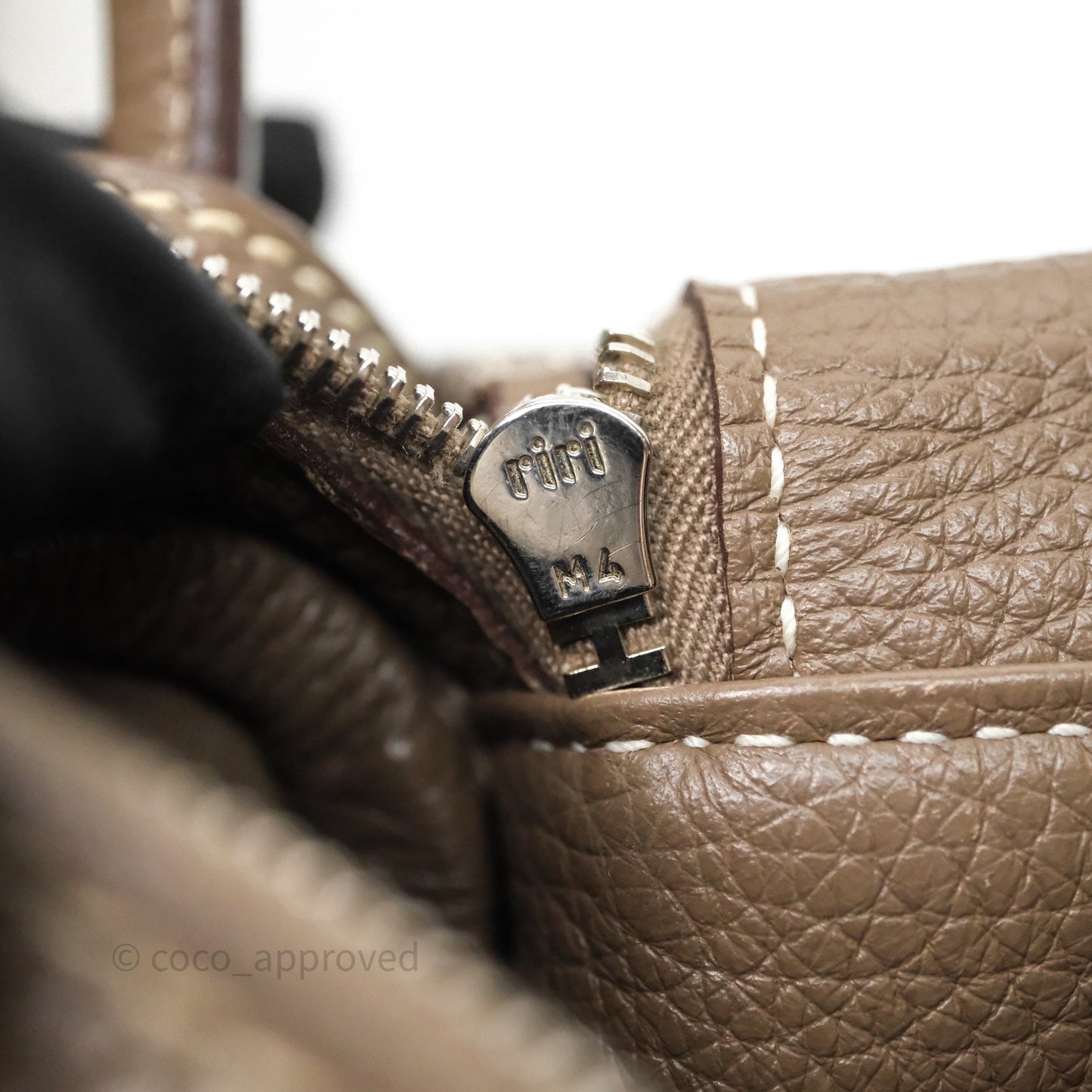 Hermès Lindy 26 Etoupe 18 Clemence Palladium Hardware