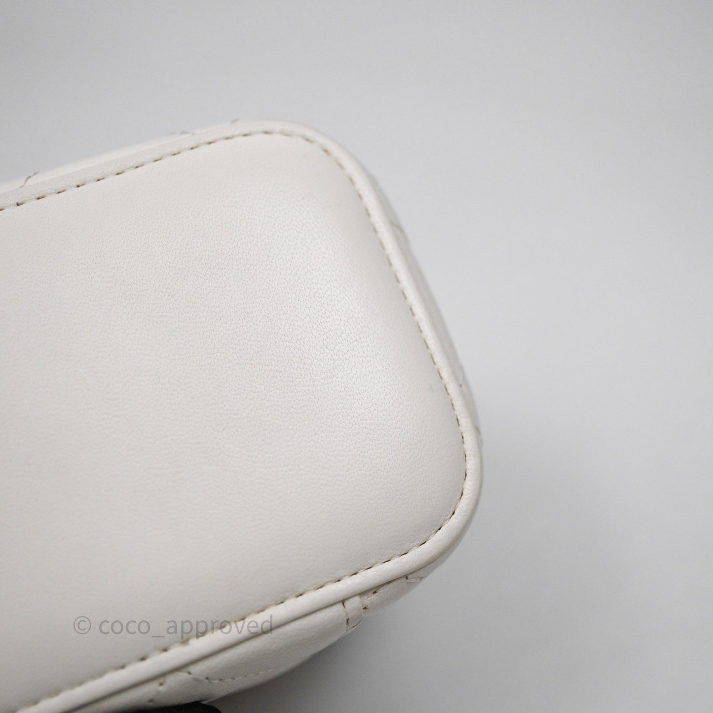 Chanel Mini Pearl Crush Vanity With Chain White Aged Gold Hardware