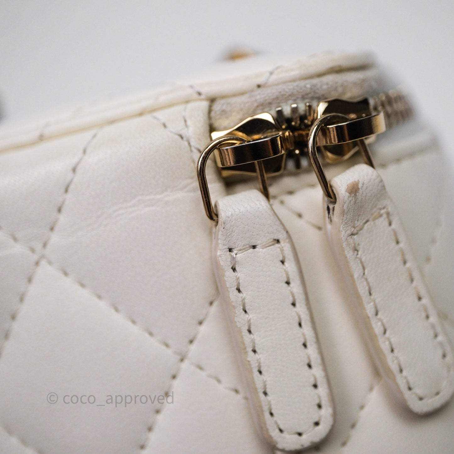 Chanel Mini Pearl Crush Vanity With Chain White Aged Gold Hardware