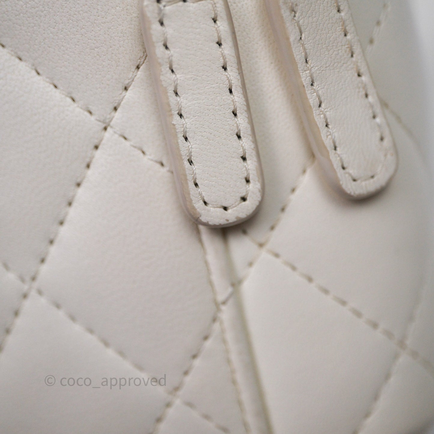 Chanel Mini Pearl Crush Vanity With Chain White Aged Gold Hardware