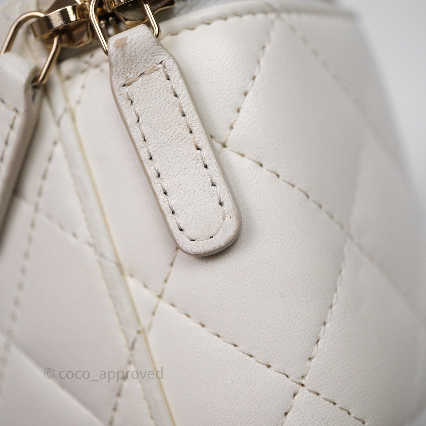 Chanel Mini Pearl Crush Vanity With Chain White Aged Gold Hardware