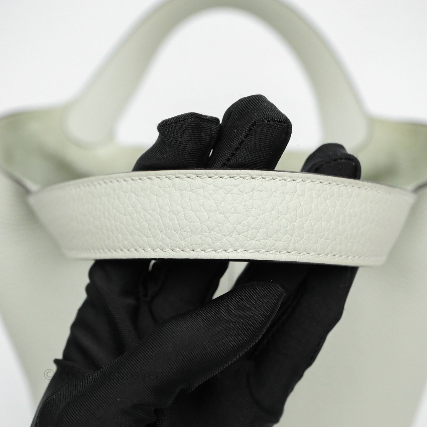 Hermès Picotin 18 Gris Neve 0W Clemence Gold Hardware