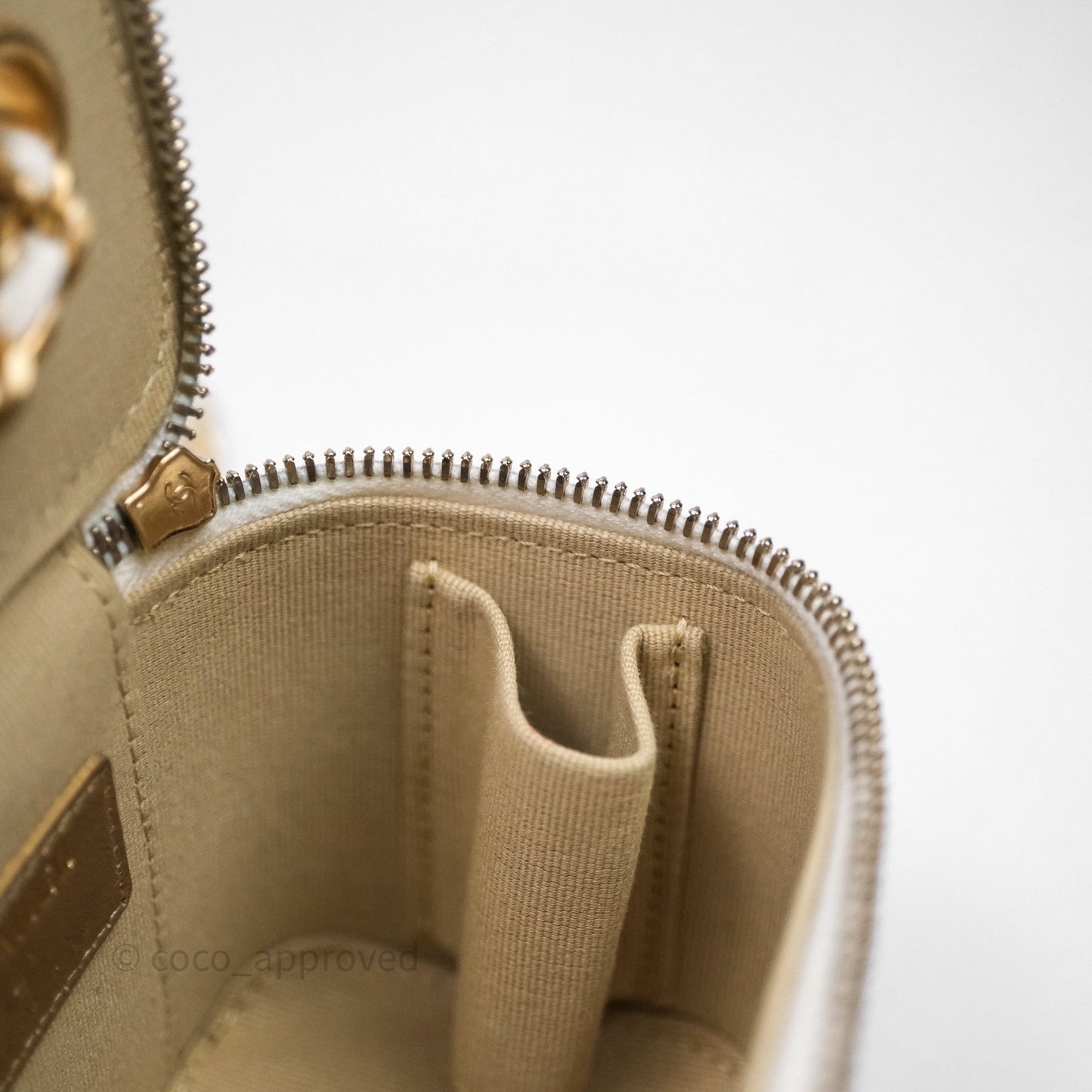 Chanel Mini Pearl Crush Vanity With Chain White Aged Gold Hardware
