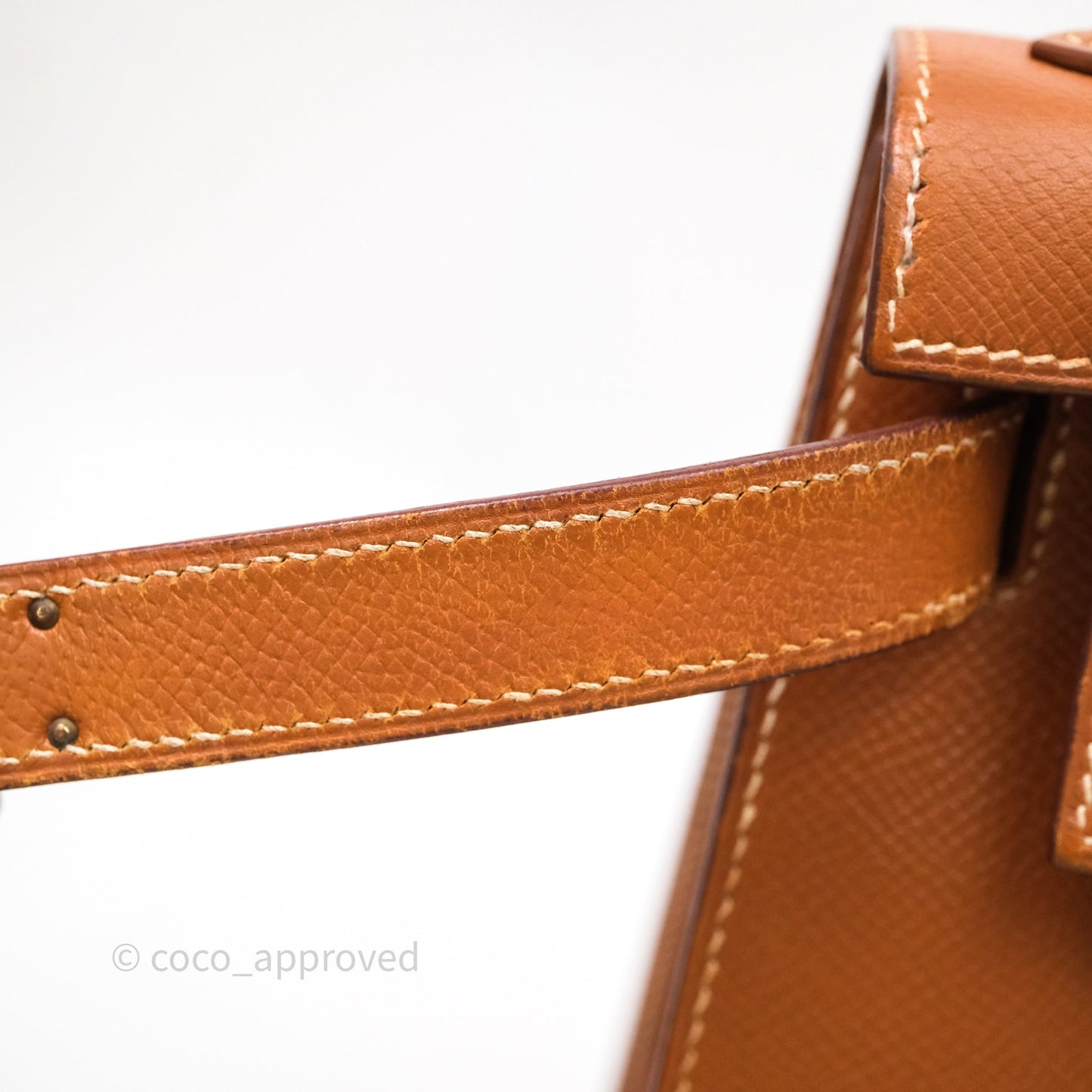 Hermès Kelly 28 Sellier Gold Courchevel Gold Hardware