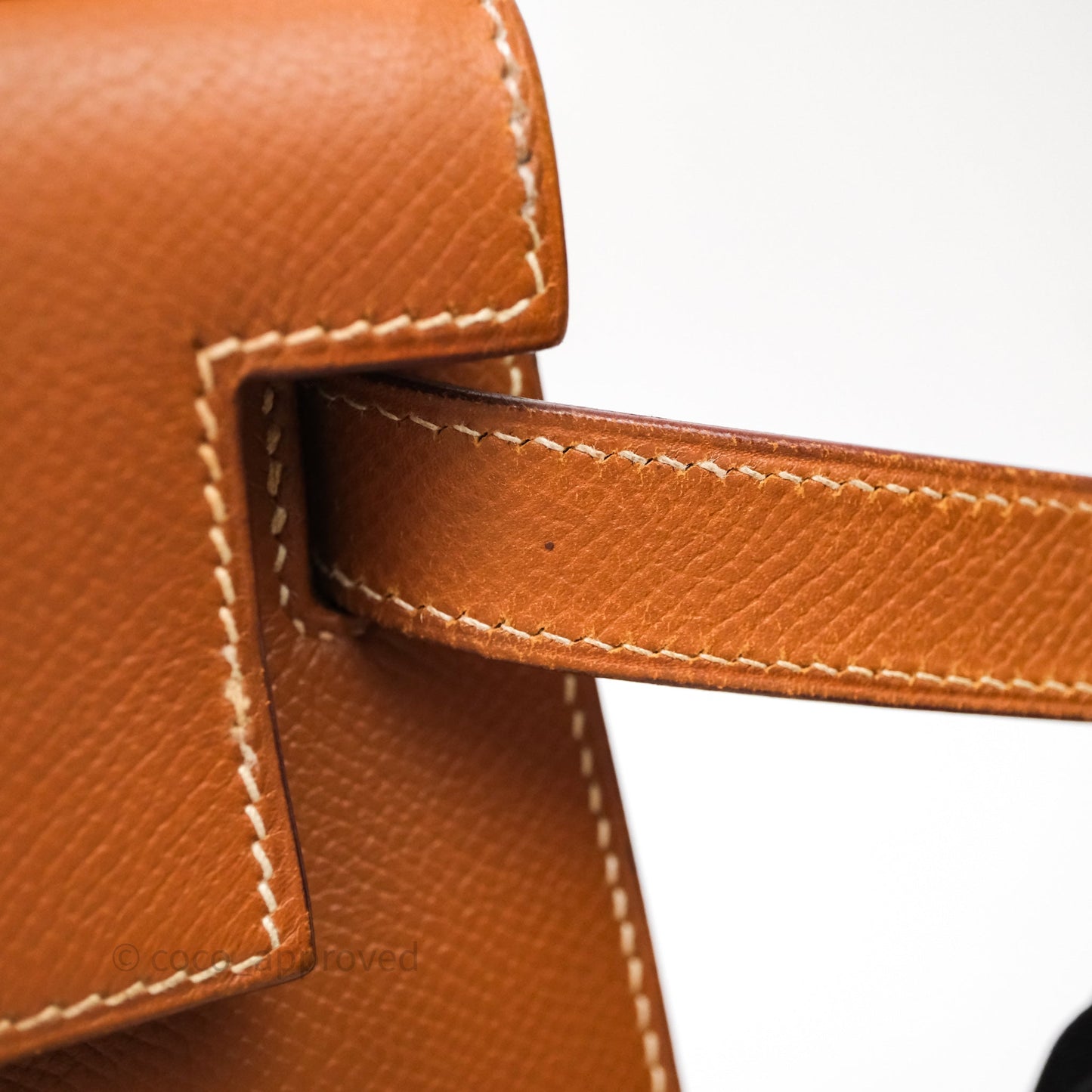 Hermès Kelly 28 Sellier Gold Courchevel Gold Hardware