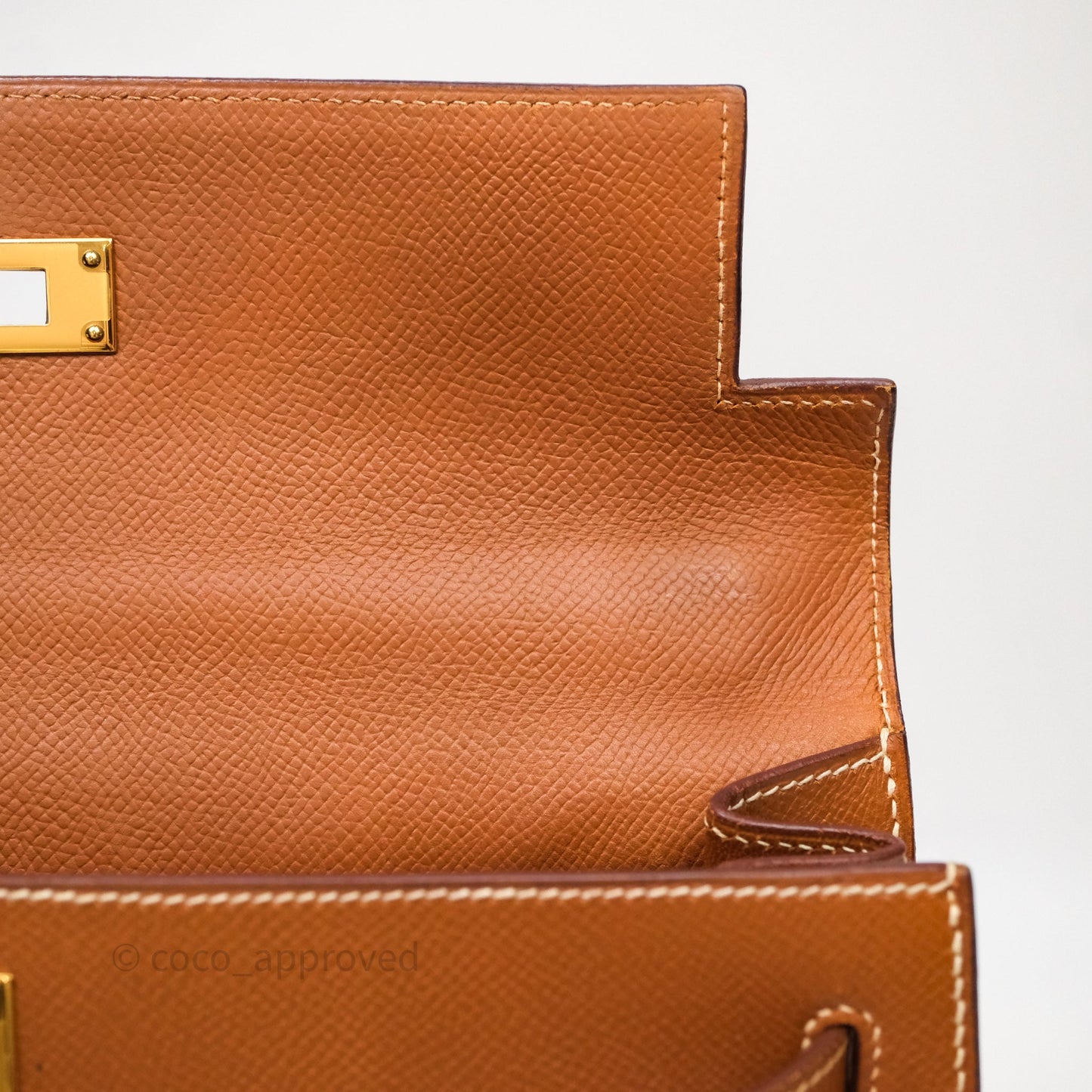 Hermès Kelly 28 Sellier Gold Courchevel Gold Hardware