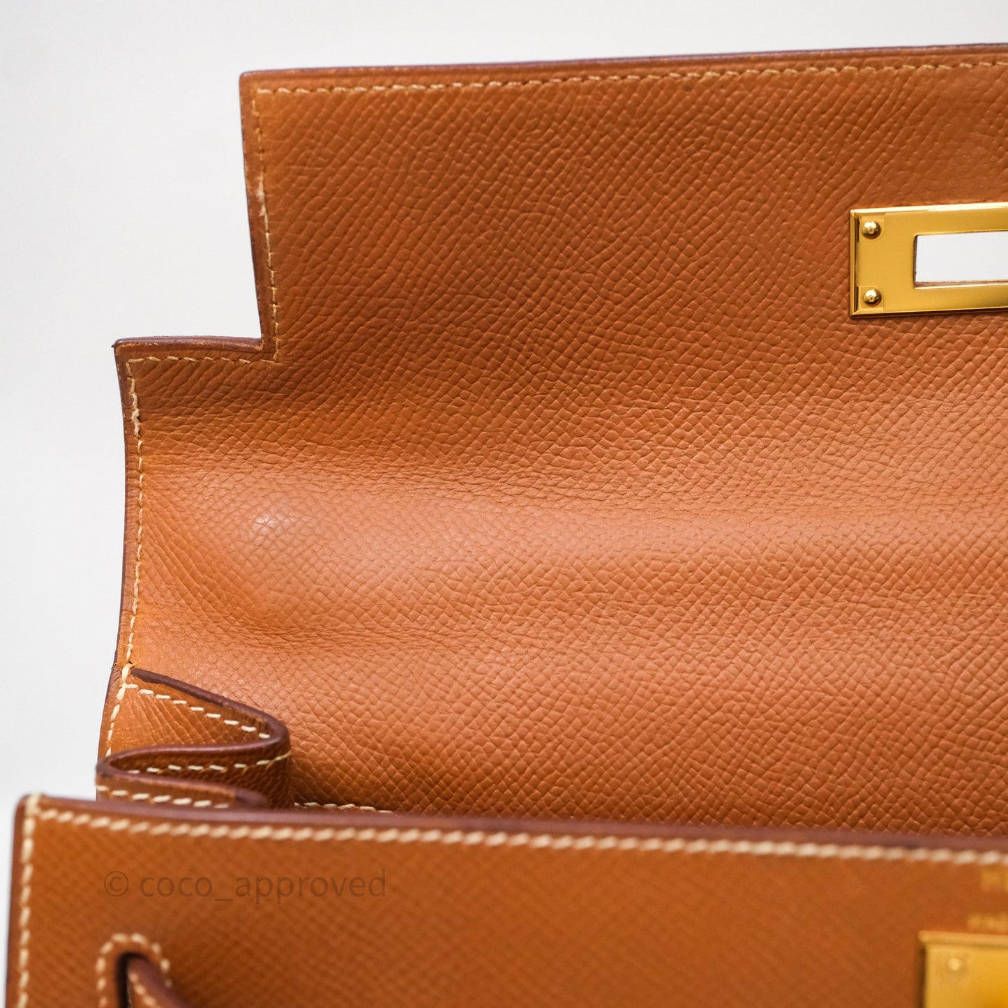 Hermès Kelly 28 Sellier Gold Courchevel Gold Hardware