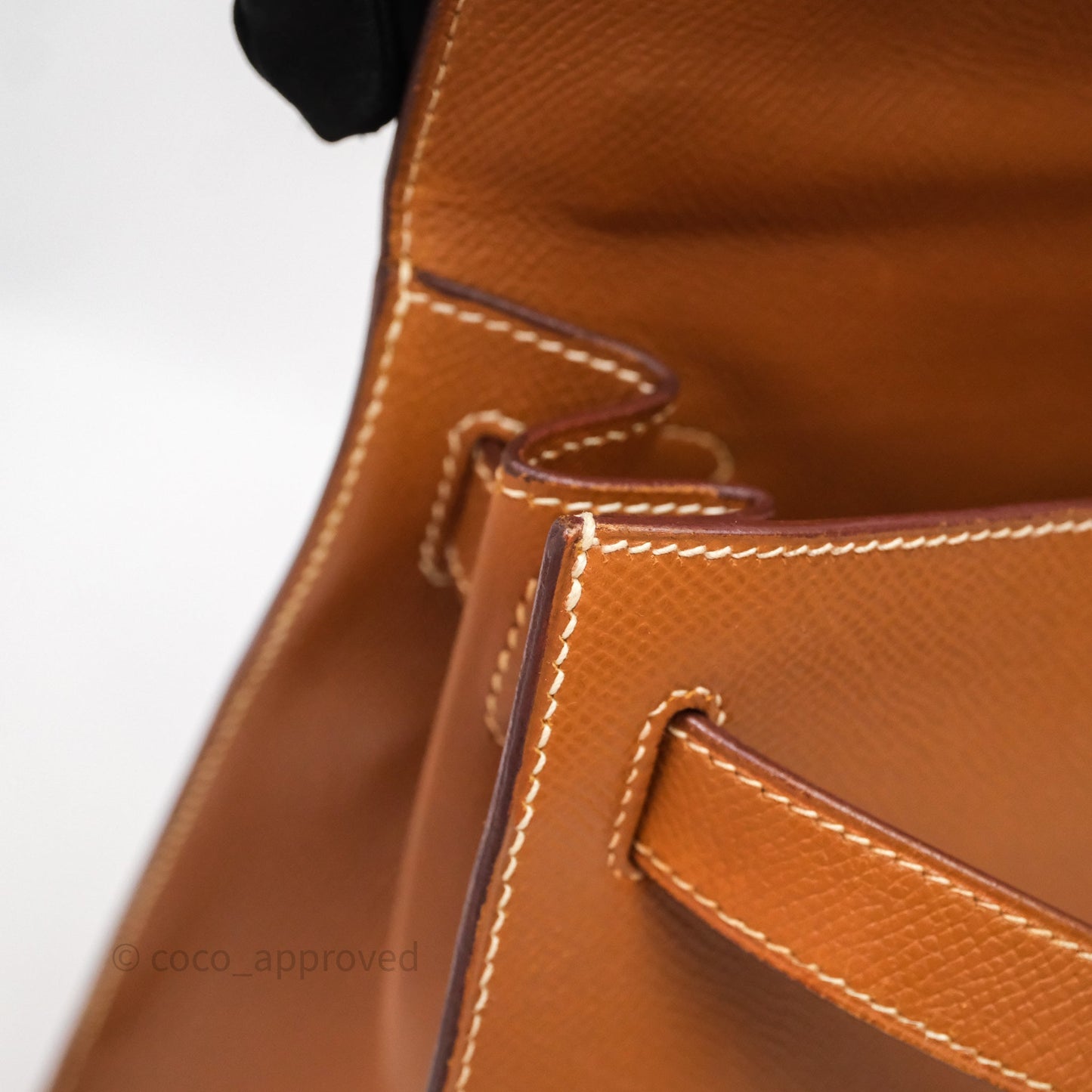 Hermès Kelly 28 Sellier Gold Courchevel Gold Hardware