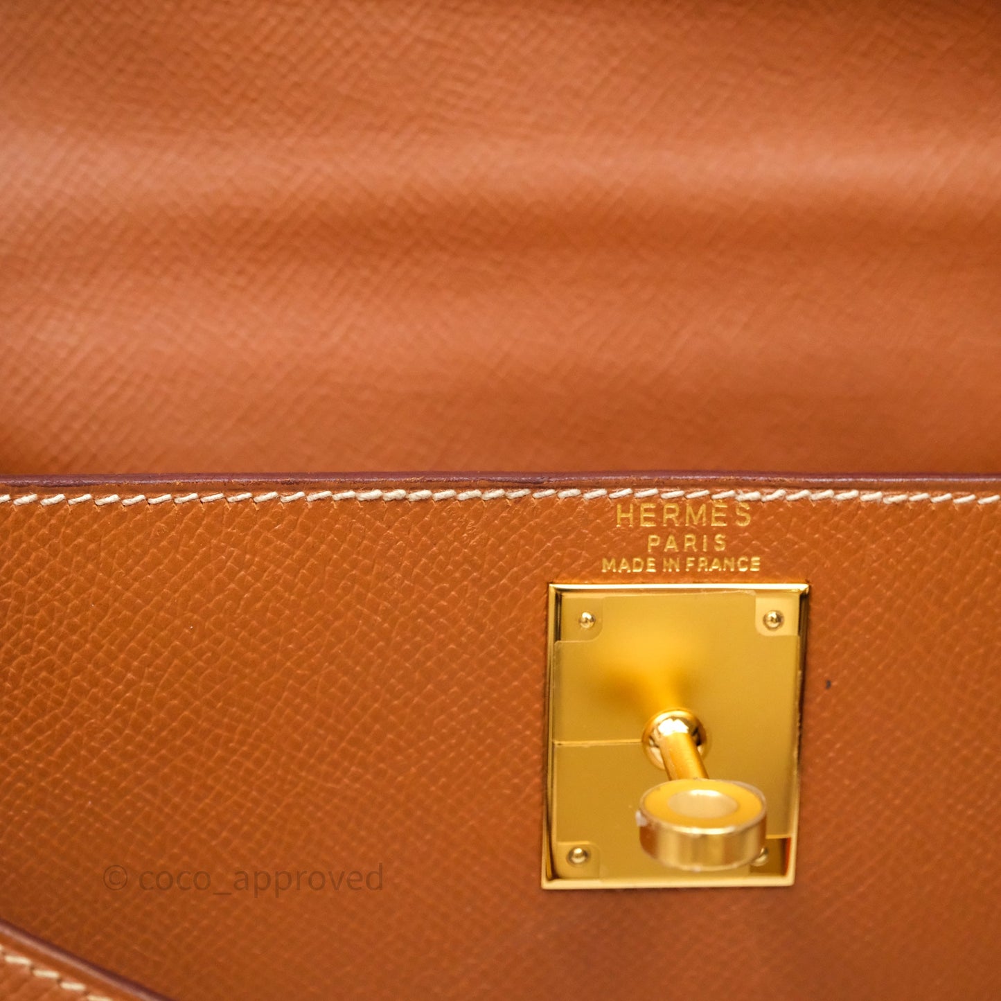 Hermès Kelly 28 Sellier Gold Courchevel Gold Hardware