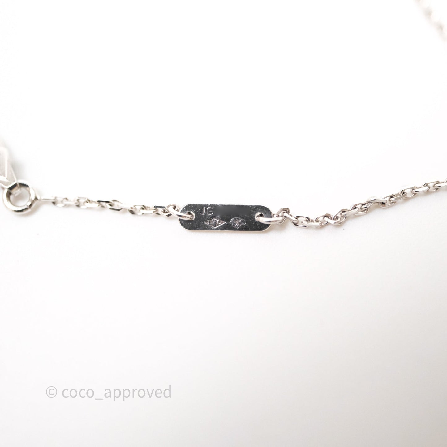Van Cleef & Arpels Alhambra Pendant White Gold Diamond Necklace Silver Tone