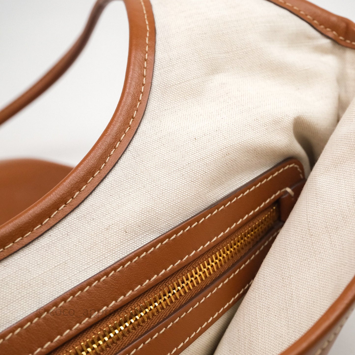 Miu Miu Ivy Leather Bag Brown