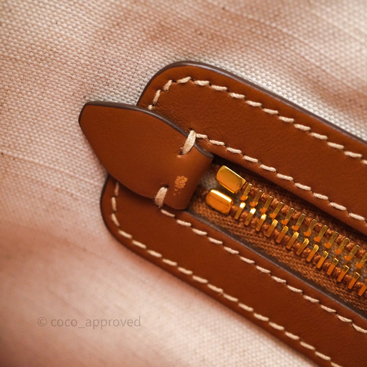 Miu Miu Ivy Leather Bag Brown