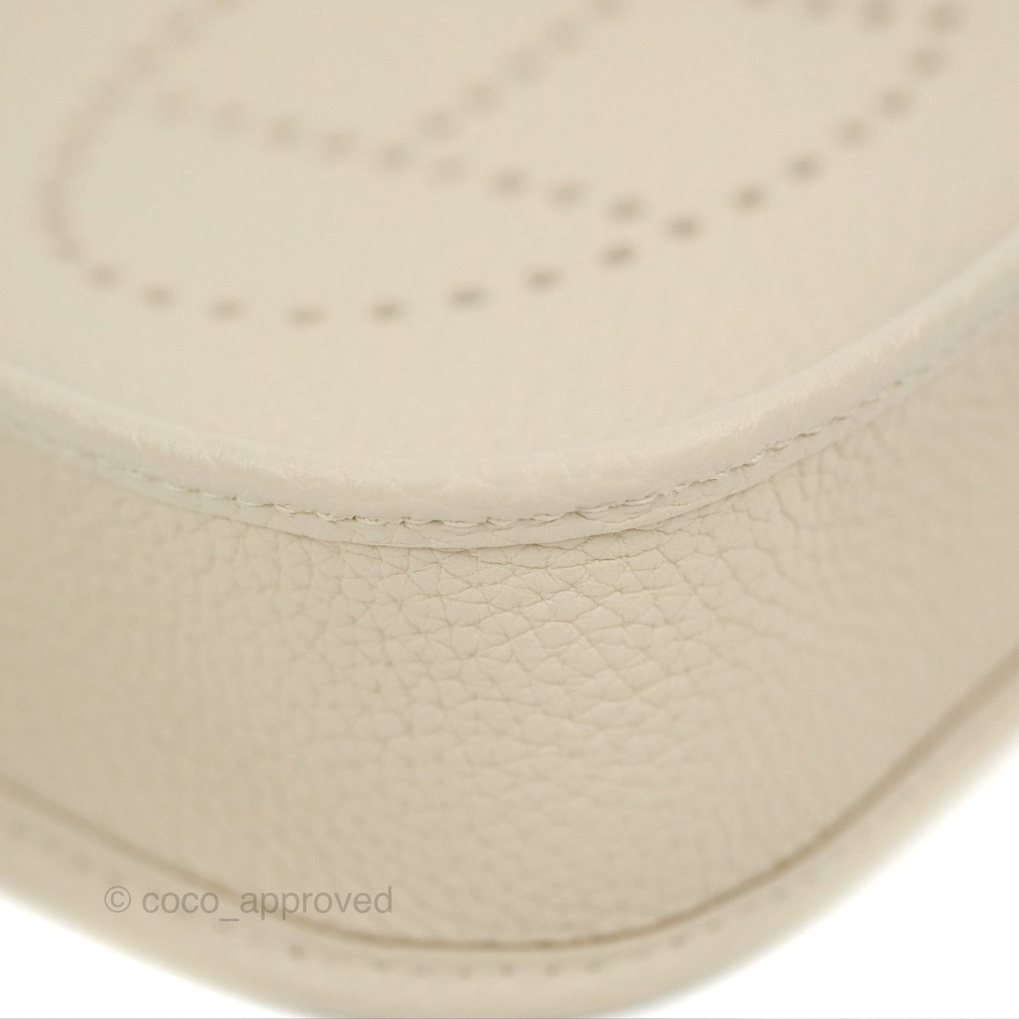 Hermès Mini Evelyne 16 Beton Clemence Gold Hardware