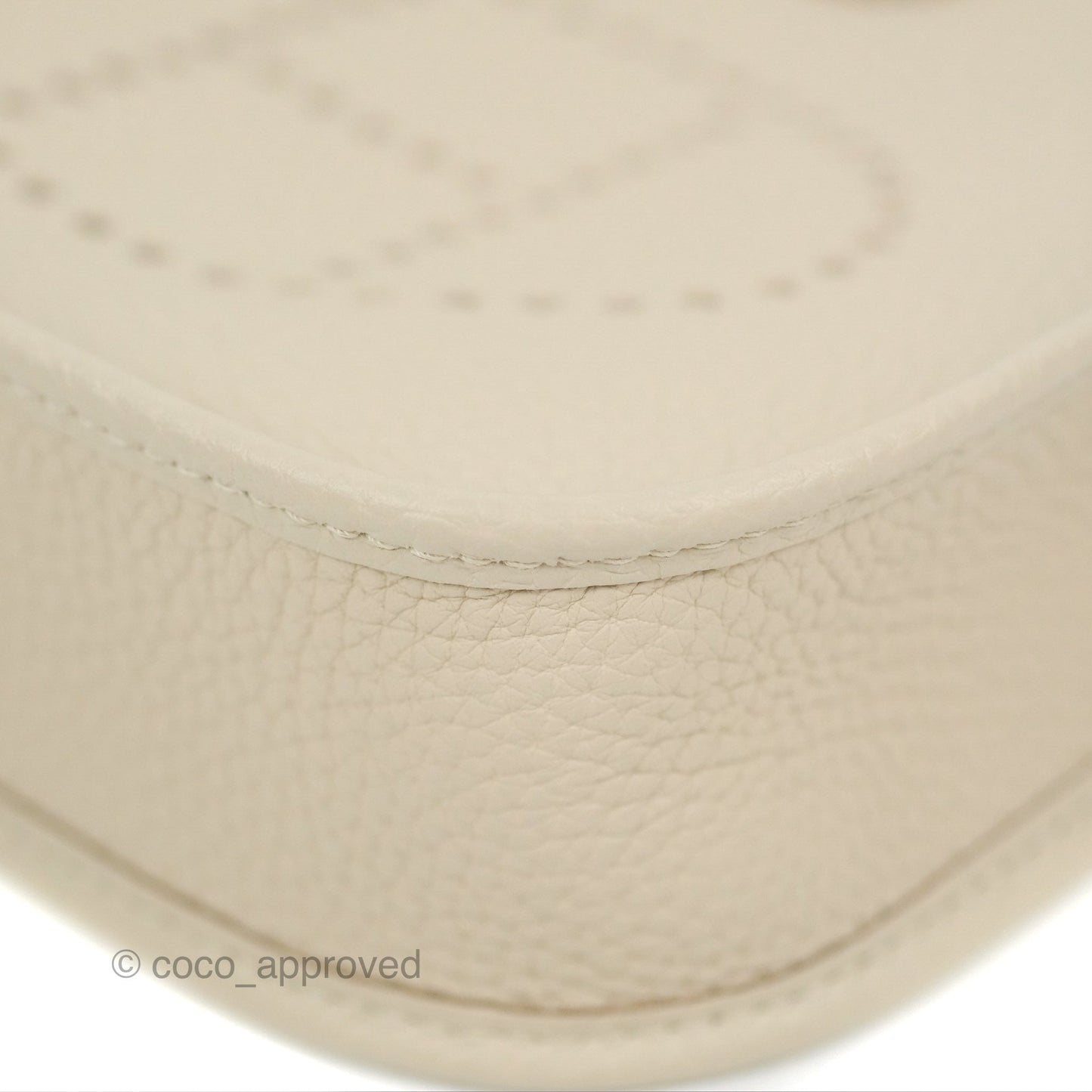 Hermès Mini Evelyne 16 Beton Clemence Gold Hardware