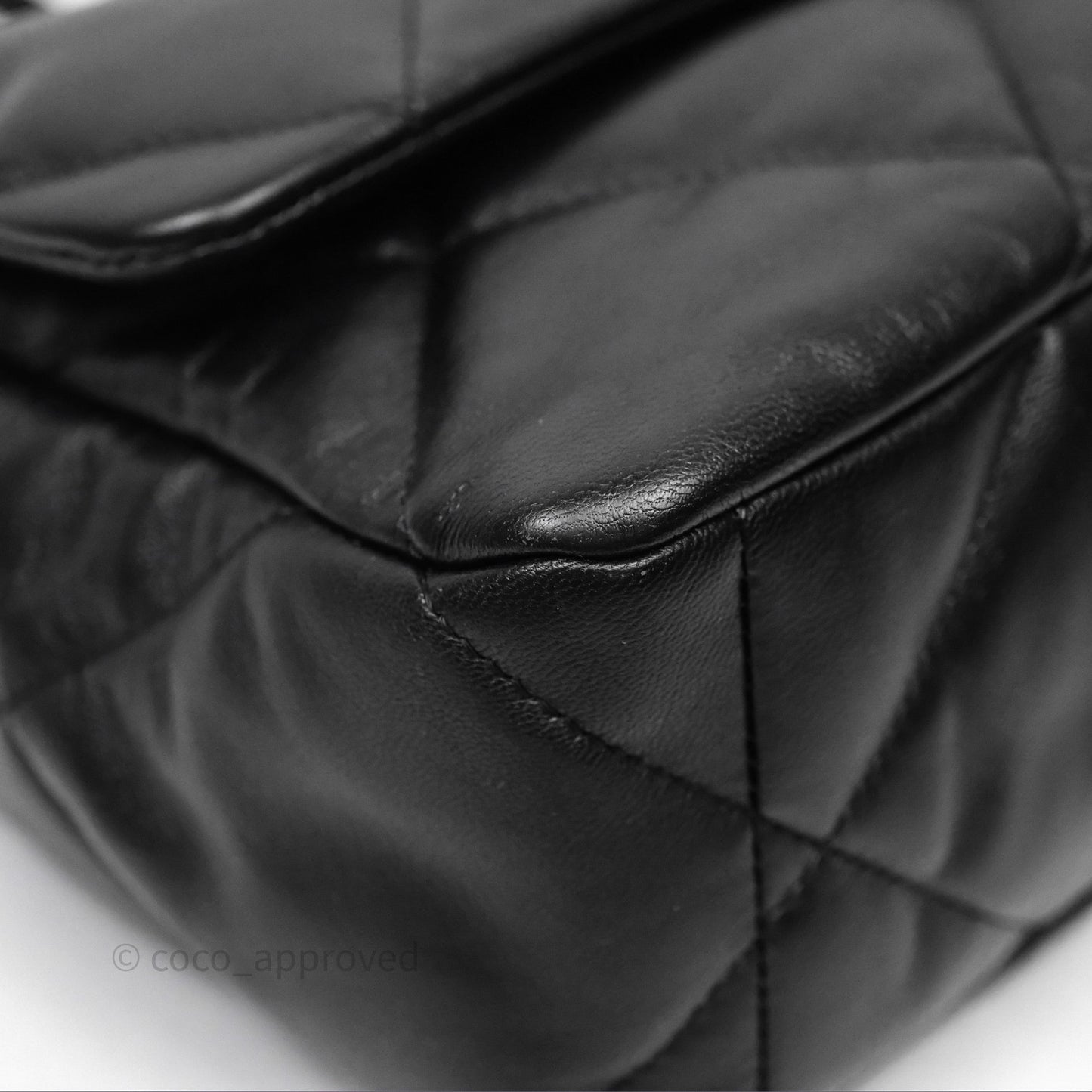 Chanel 19 Medium Black Mixed Hardware