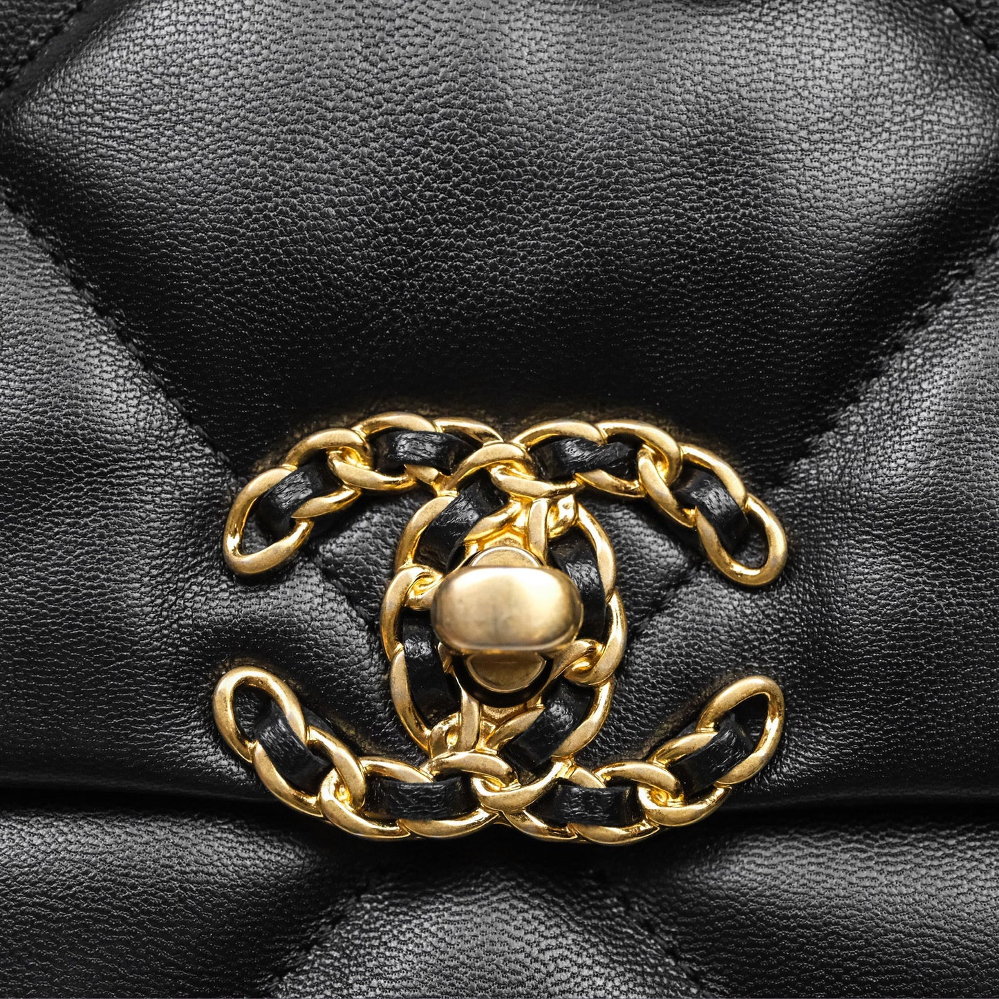 Chanel 19 Medium Black Mixed Hardware