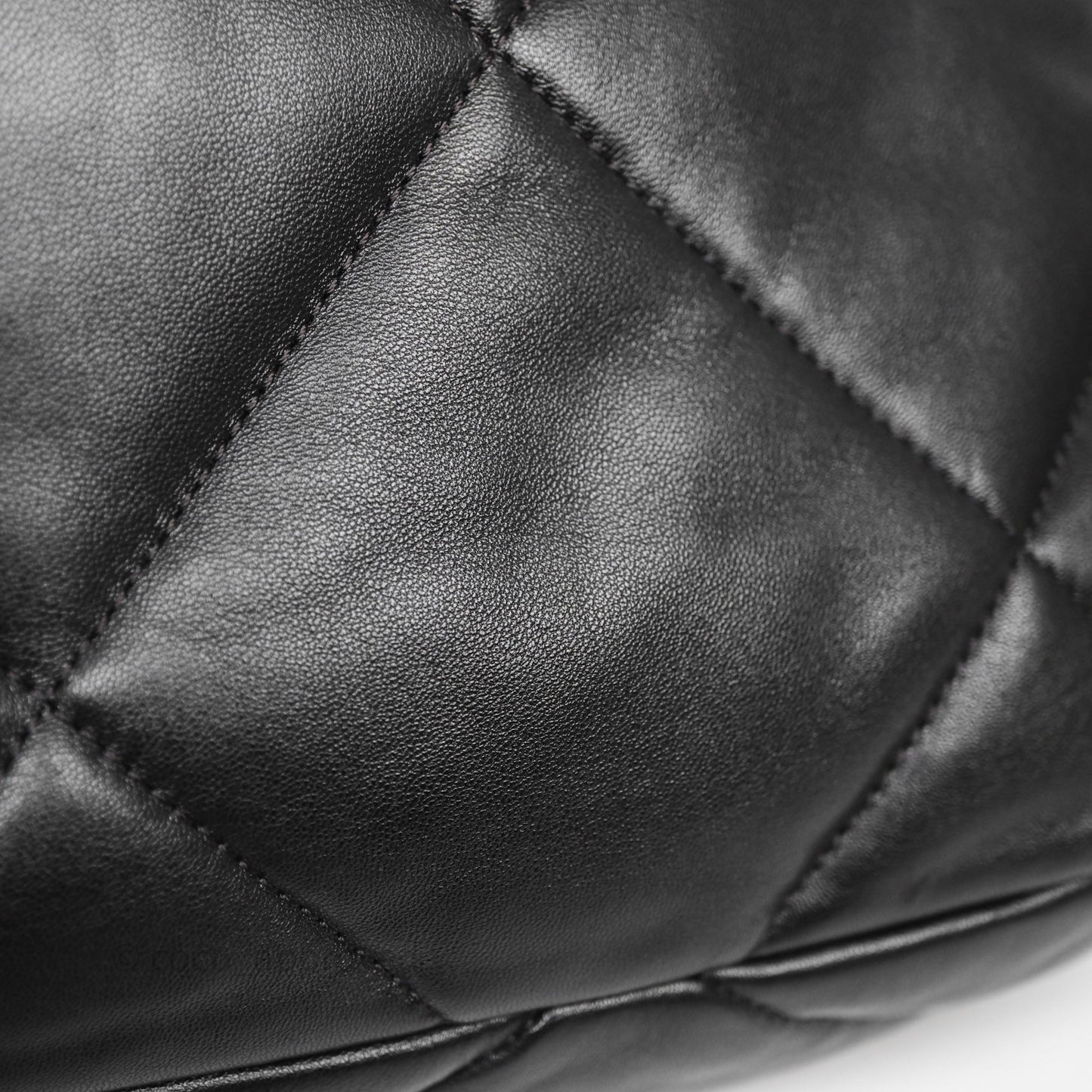 Chanel 19 Medium Black Mixed Hardware