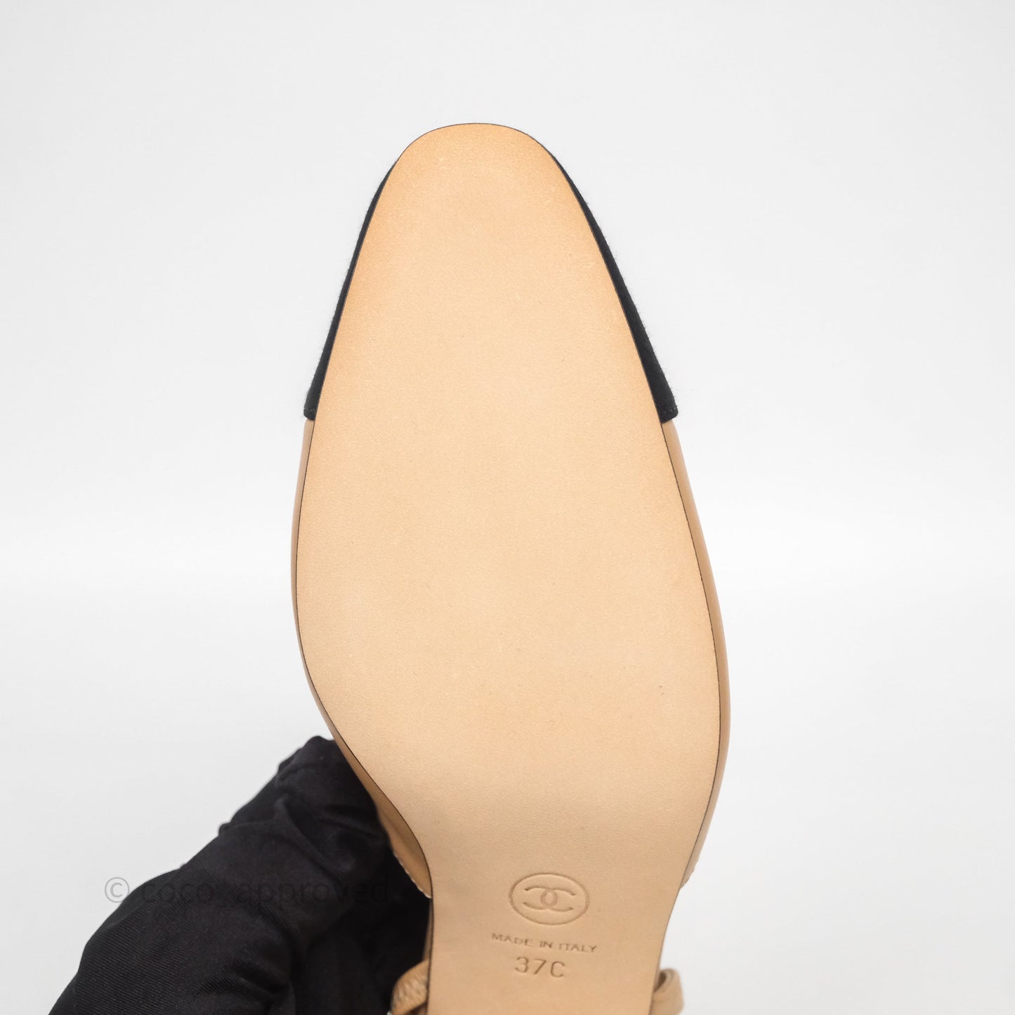 Chanel Classic Slingback Beige Black Leather Size 37