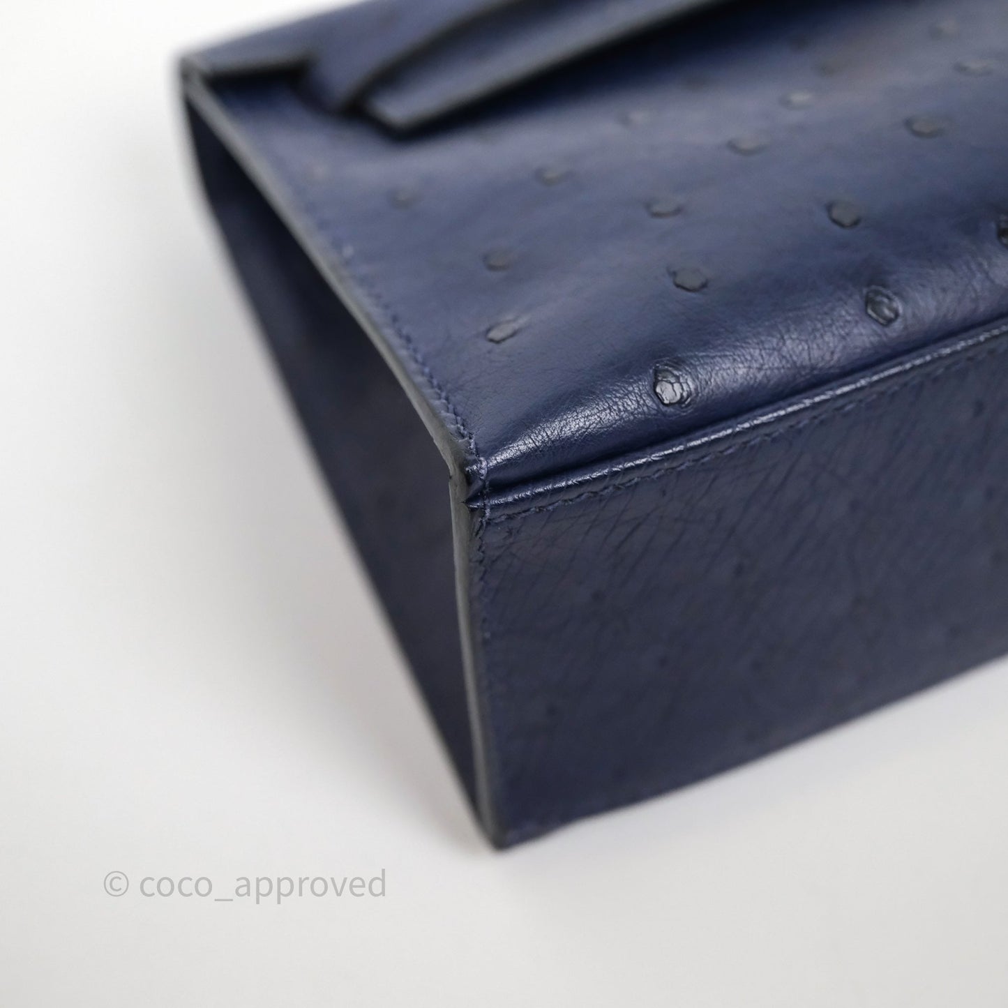 Hermès Kelly Pochette Bleu Iris 77 Ostrich Gold Hardware