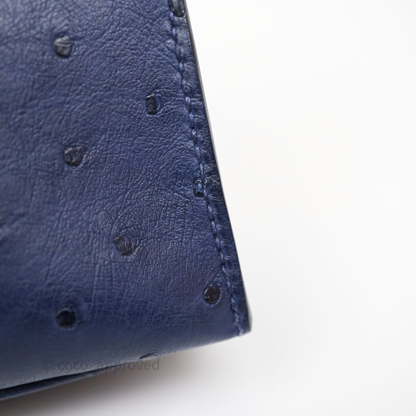 Hermès Kelly Pochette Bleu Iris 77 Ostrich Gold Hardware