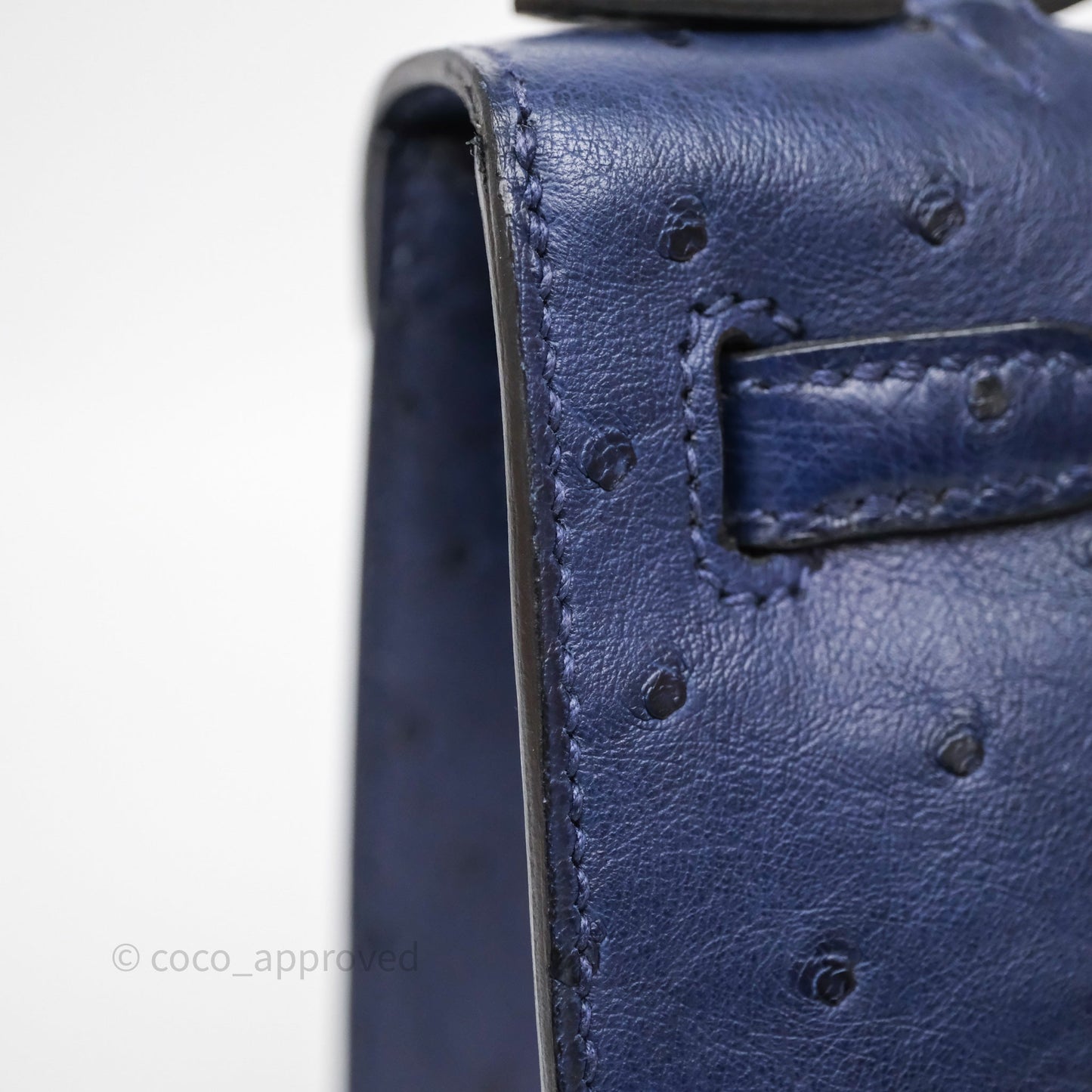 Hermès Kelly Pochette Bleu Iris 77 Ostrich Gold Hardware
