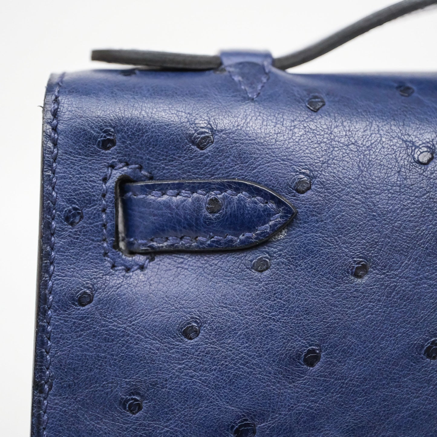 Hermès Kelly Pochette Bleu Iris 77 Ostrich Gold Hardware