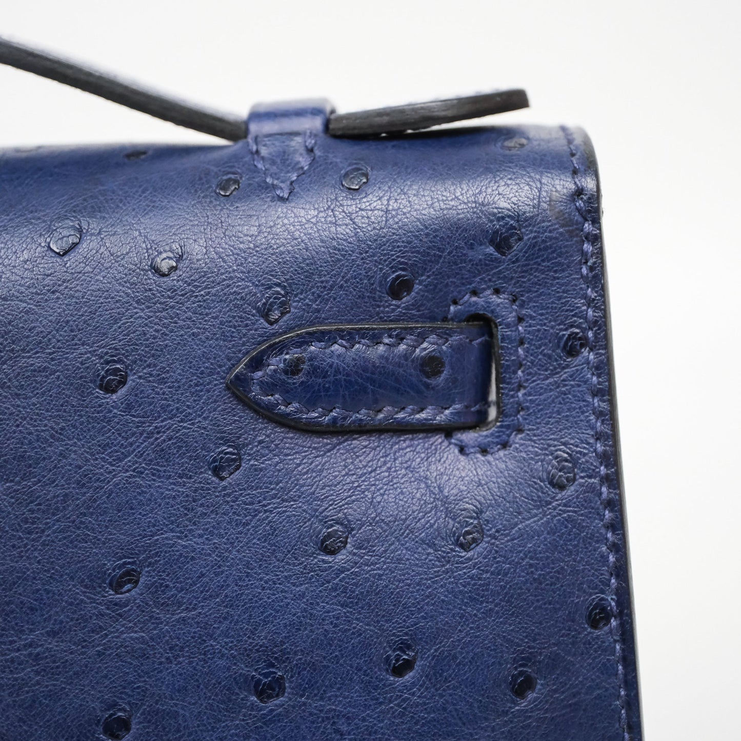 Hermès Kelly Pochette Bleu Iris 77 Ostrich Gold Hardware