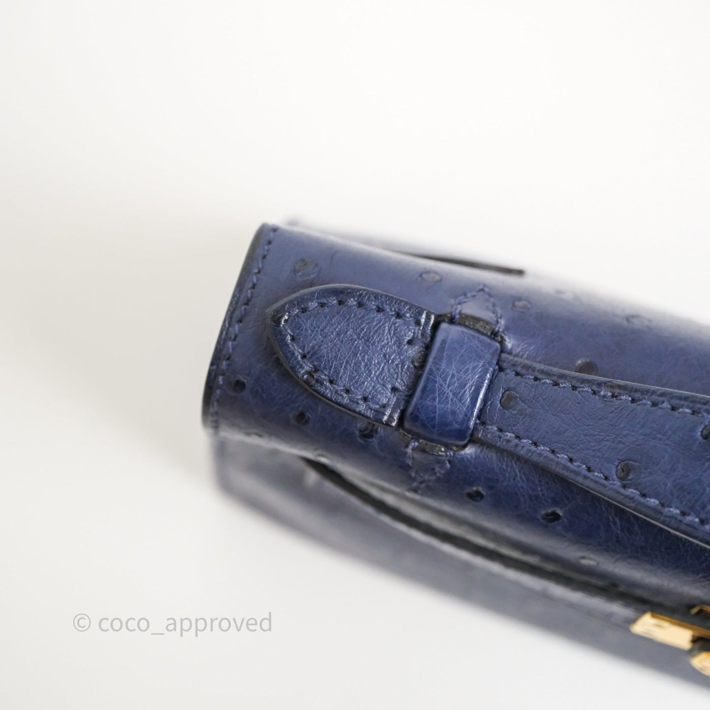 Hermès Kelly Pochette Bleu Iris 77 Ostrich Gold Hardware