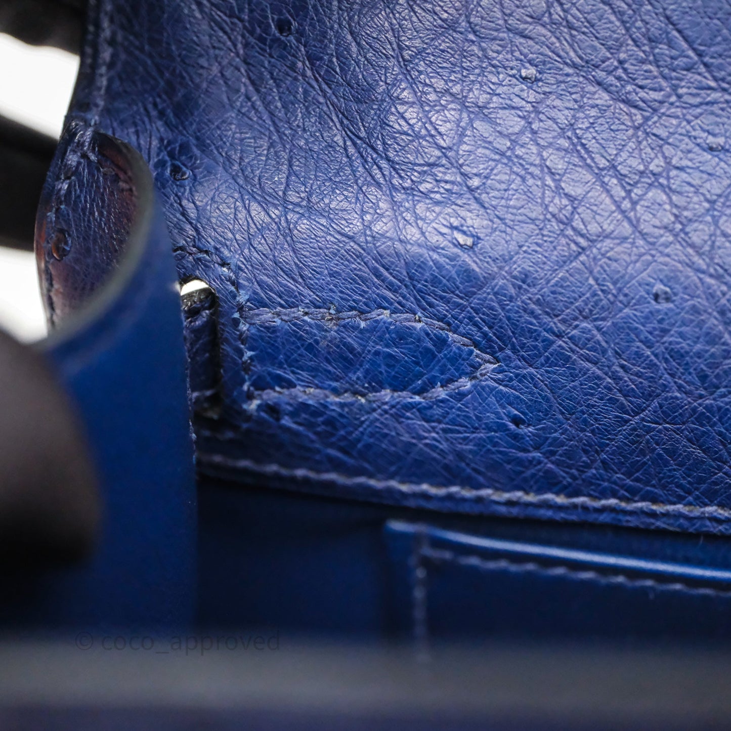 Hermès Kelly Pochette Bleu Iris 77 Ostrich Gold Hardware