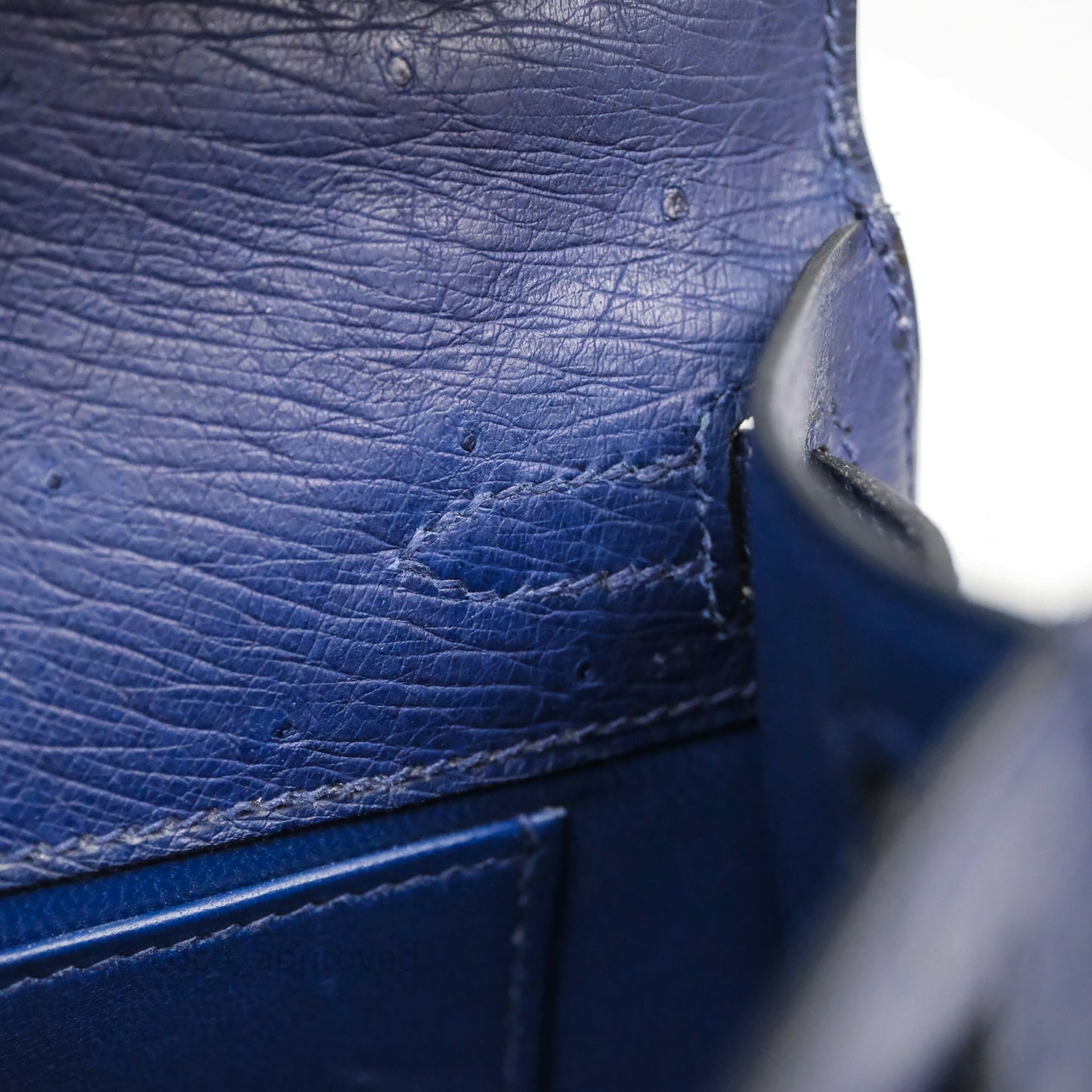 Hermès Kelly Pochette Bleu Iris 77 Ostrich Gold Hardware