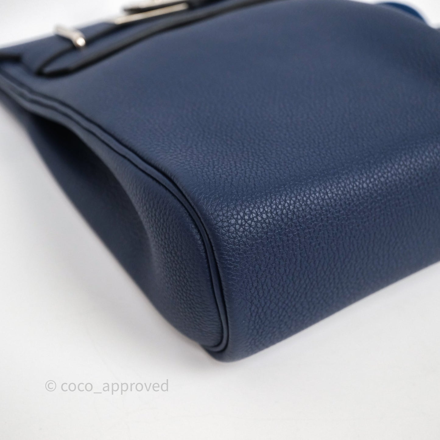 Hermès Hac a Dos PM Backpack Bleu Nuit 2Z Togo Palladium Hardware