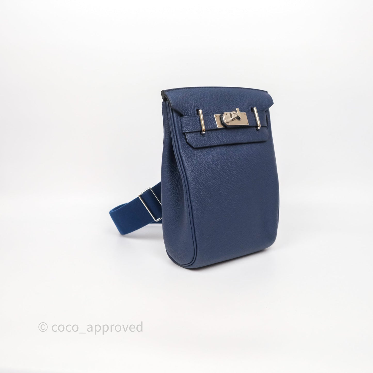 Hermès Hac a Dos PM Backpack Bleu Nuit 2Z Togo Palladium Hardware