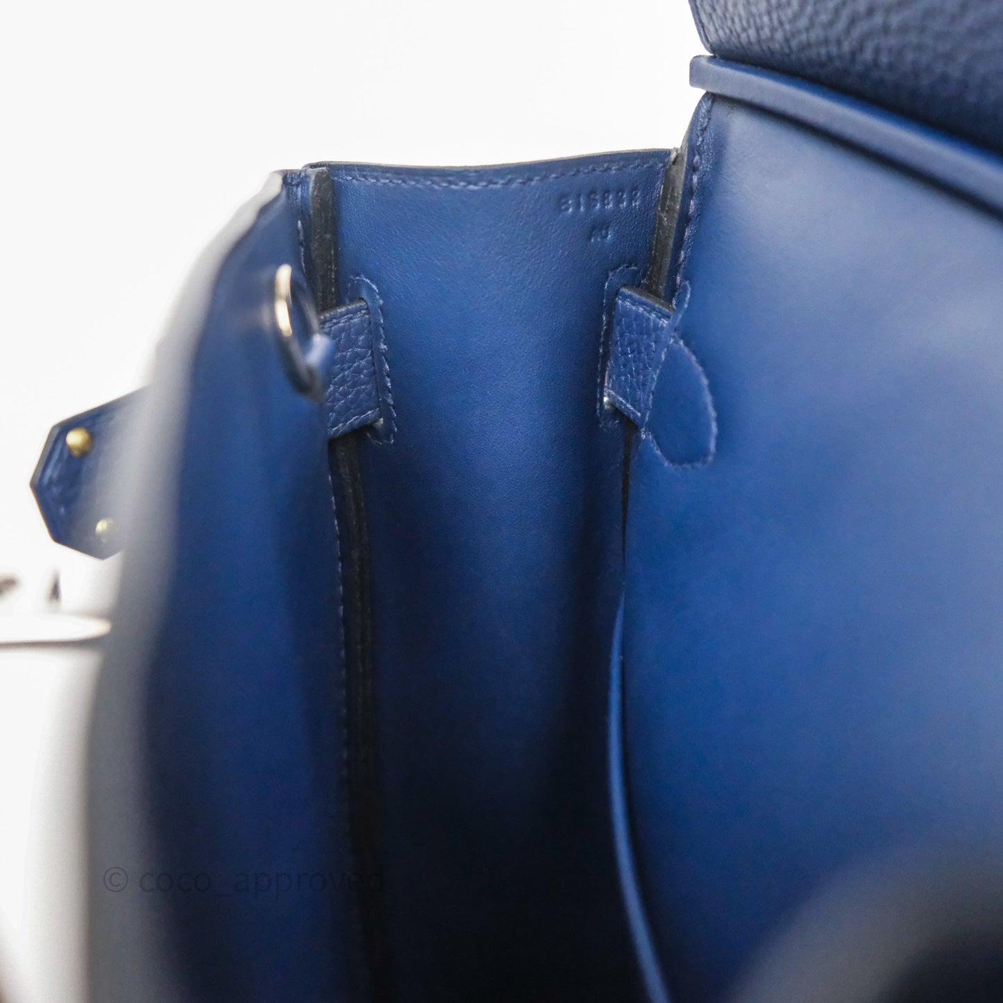 Hermès Hac a Dos PM Backpack Bleu Nuit 2Z Togo Palladium Hardware