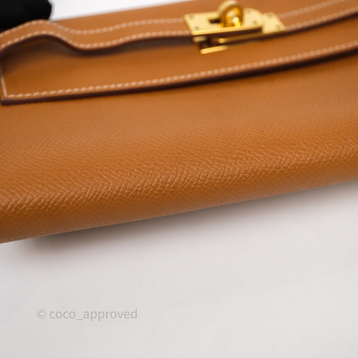 Hermès Kelly To Go Wallet Gold 37 Epsom Gold Hardware