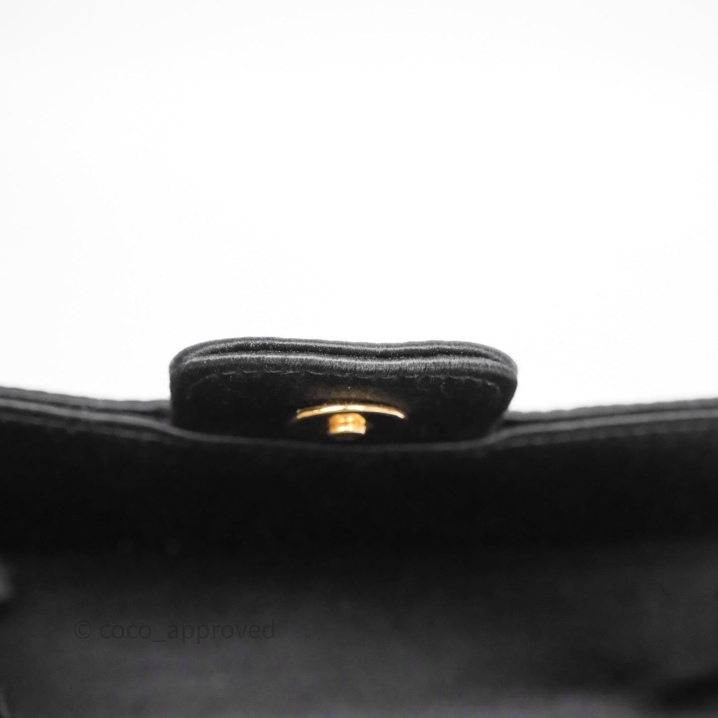 Chanel Vintage Mini Chocolate Bar Camellia Flap Black Velvet Gold Hardware