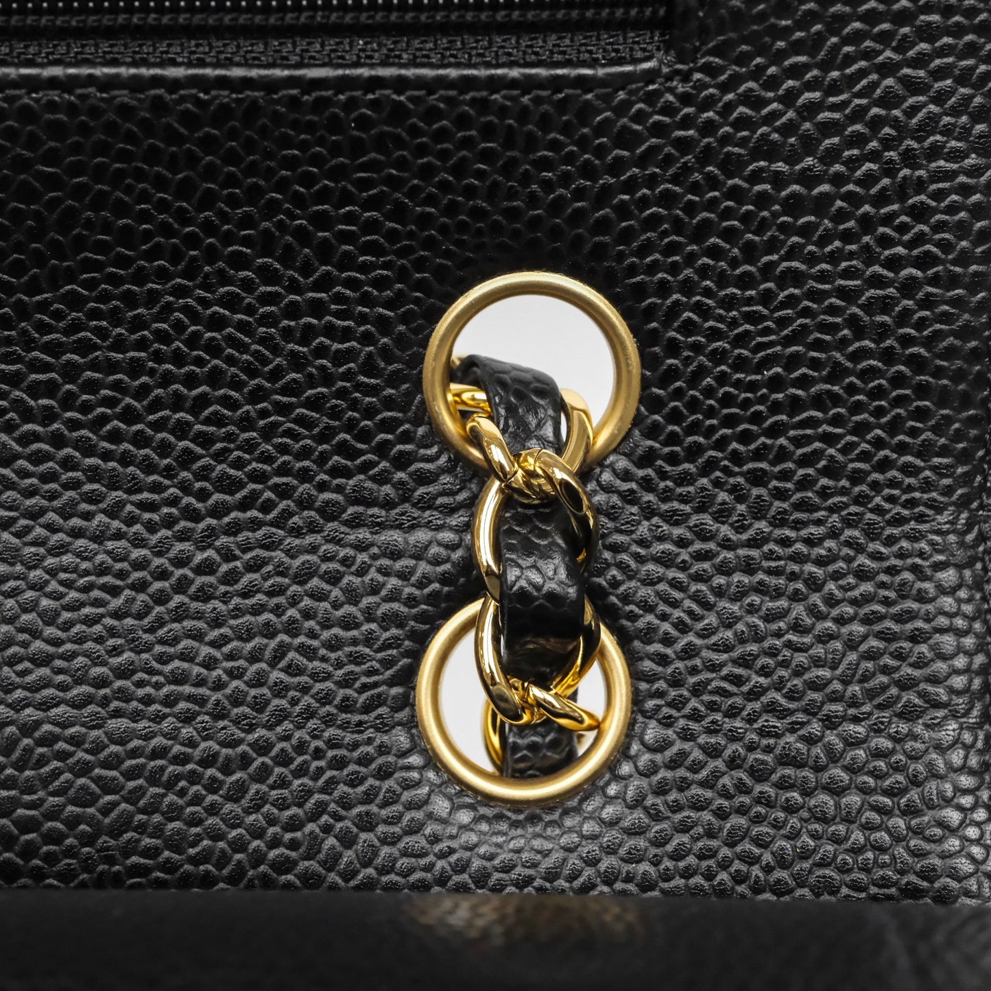 Chanel Classic M/L Medium Flap Quilted Black Caviar Gold Hardware