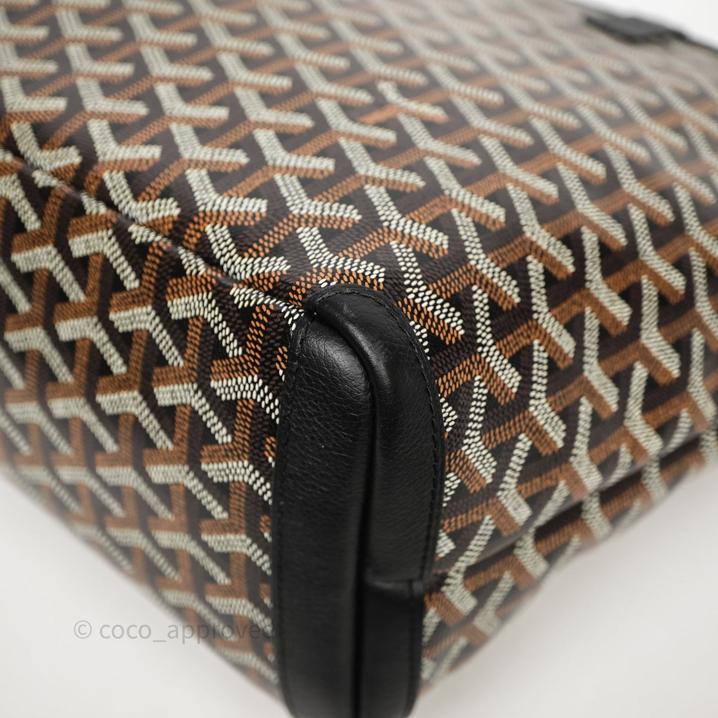 Goyard Artois Goyardine Canvas PM⁣⁣⁣⁣⁣⁣⁣⁣⁣⁣⁣⁣⁣⁣⁣⁣⁣⁣⁣⁣ Black